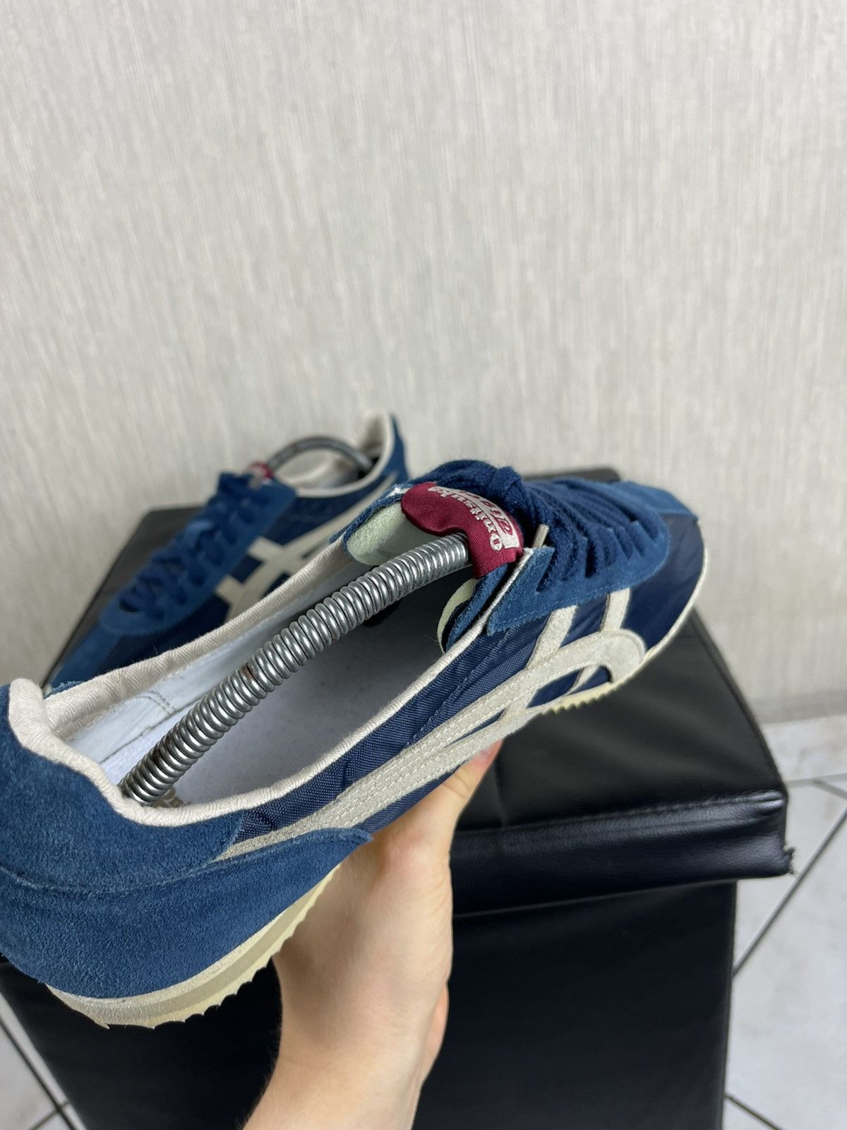Asics Vintage OG Asics Onitsuka Tiger y2k suede sneakers shoes low Size US 10.5 / EU 43-44 - 17 Thumbnail