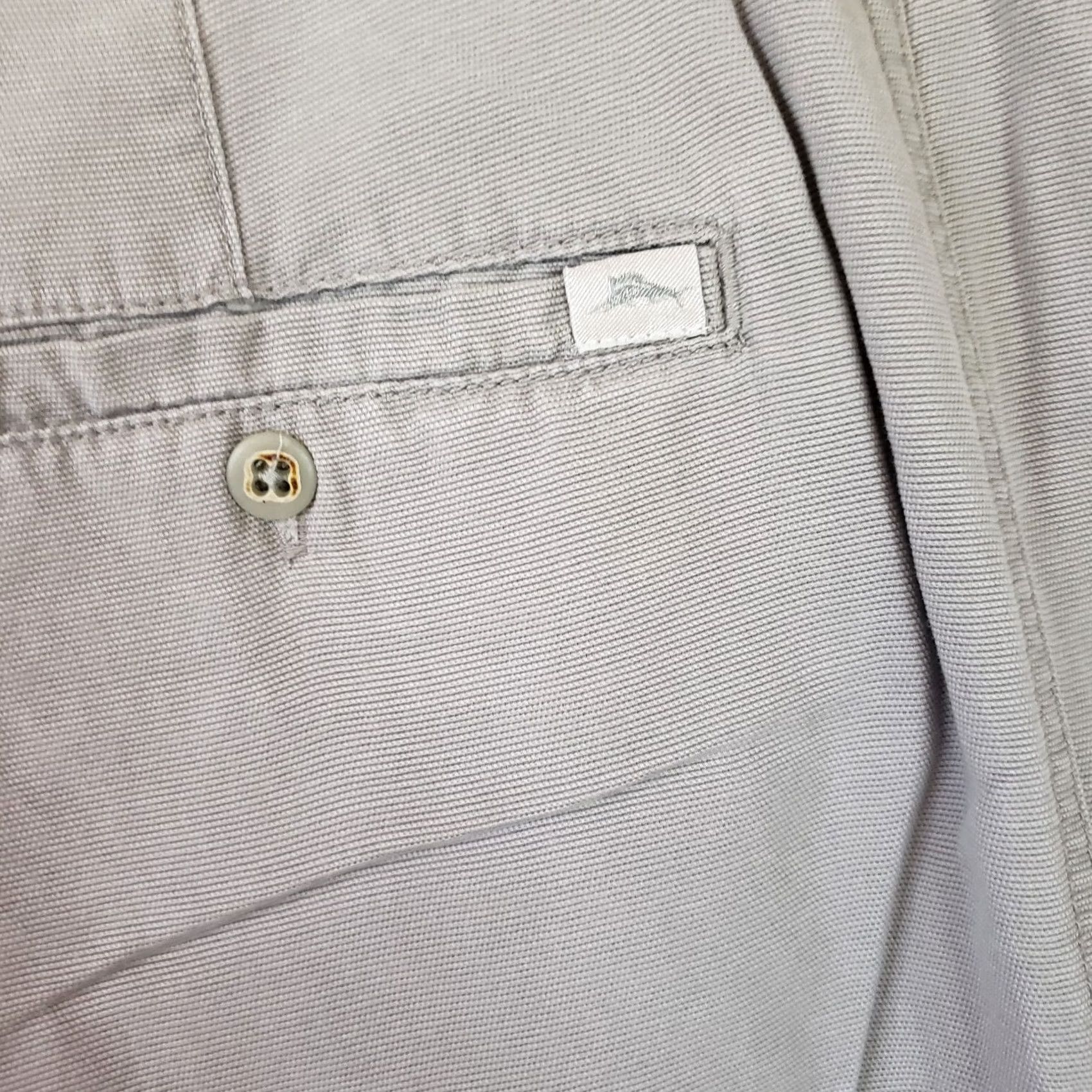 Tommy Bahama Tommy Bahama Cargo Shorts Mens 42 Gray Washed Relax Casual Beach | Cargo Pocket | Flat Front | 9in Inseam | Light Wash | Regular Size 42 Mens Size US 42 / EU 58 - 7 Thumbnail