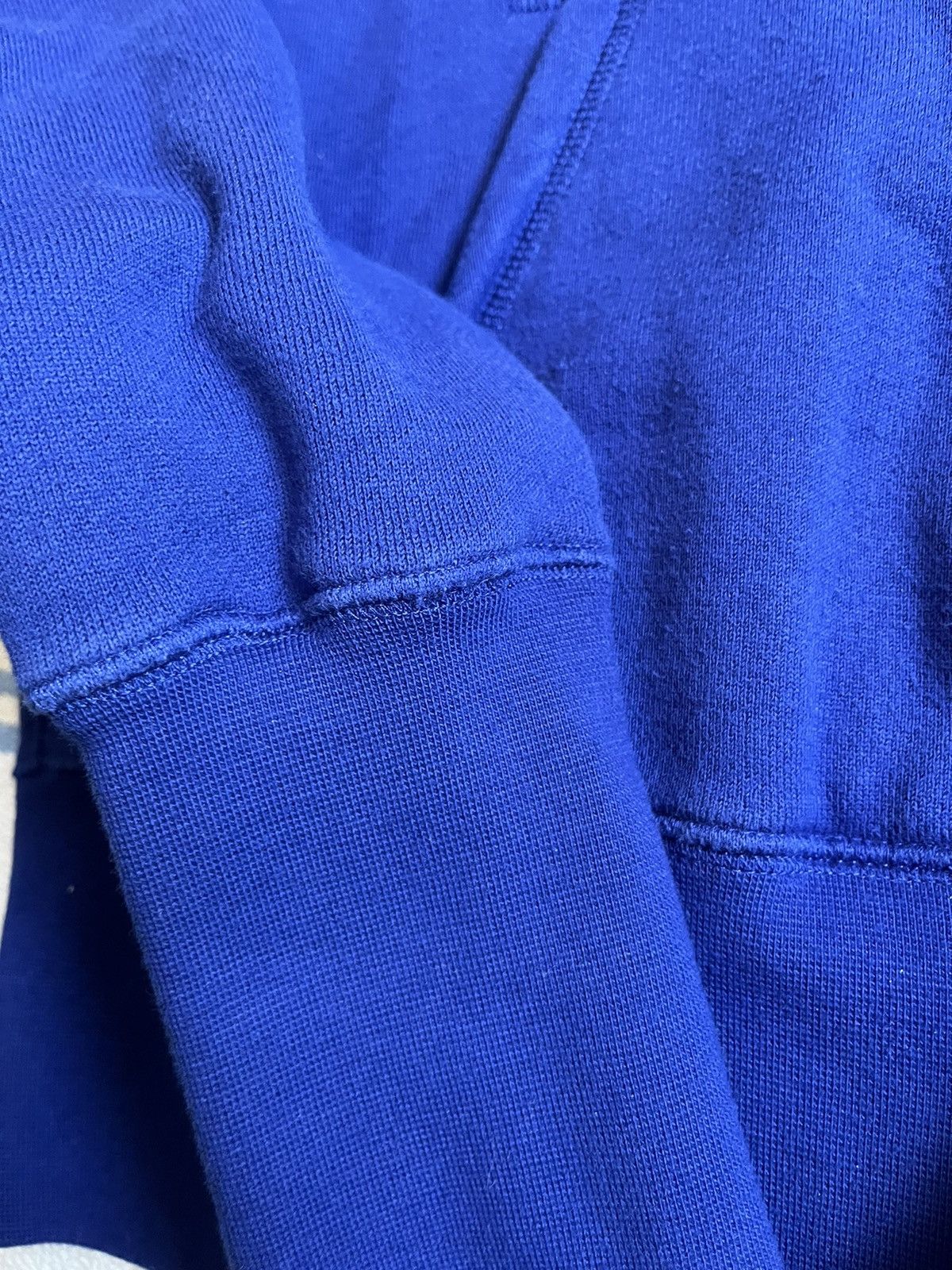Nike Vintage Nike Y2K Blue Cotton Hoodie Big Velour Logo Size M Size US M / EU 48-50 / 2 - 9 Thumbnail