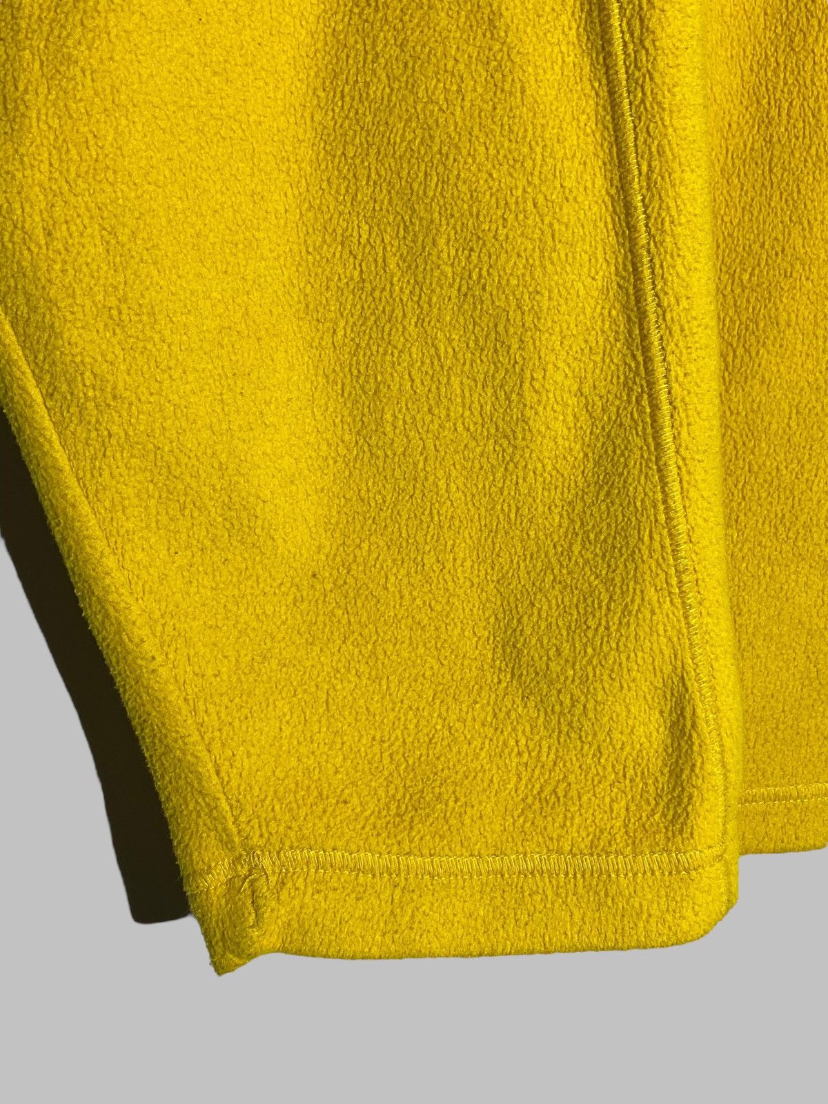 JET SET Vintage Jet Set Fleece Pullover Ski Sweater Rare Yellow Size US L / EU 52-54 / 3 - 11 Thumbnail
