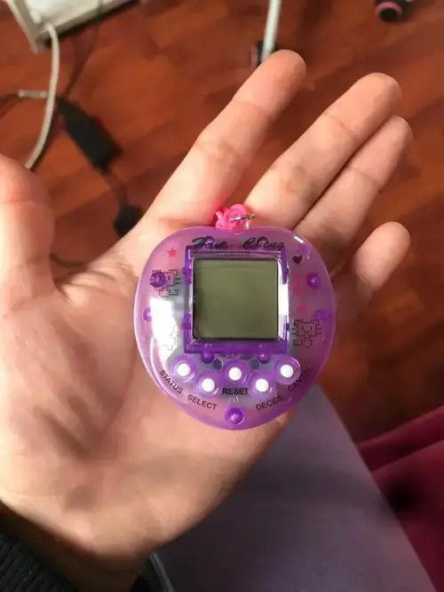 Other Y2K Electronic Pet Game Pendant Acrylic Necklace Size ONE SIZE - 3 Thumbnail