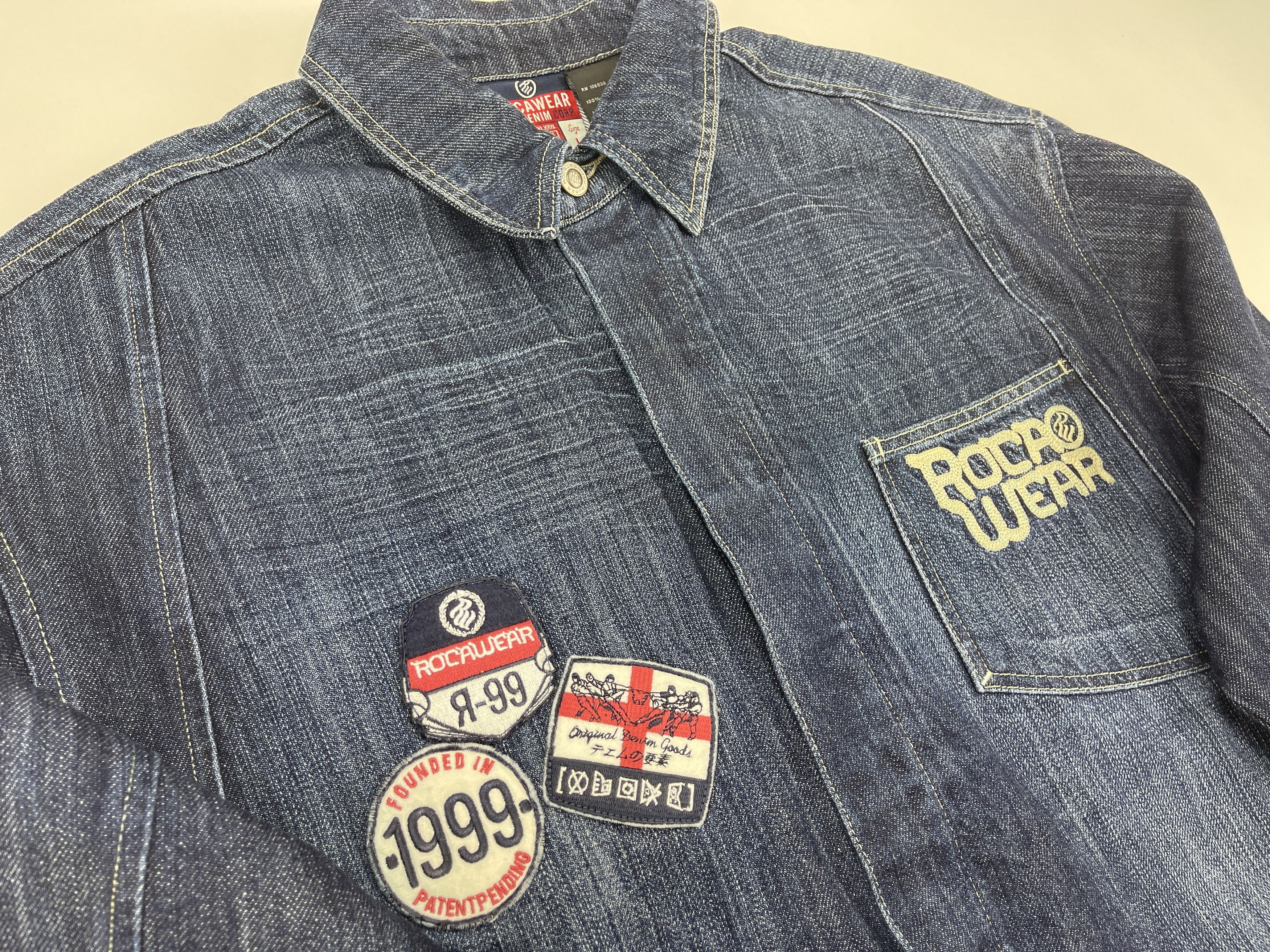 Rocawear Rocawear jacket, blue, vintage Roca Wear denim jacket, 90s L Size US L / EU 52-54 / 3 - 12 Thumbnail