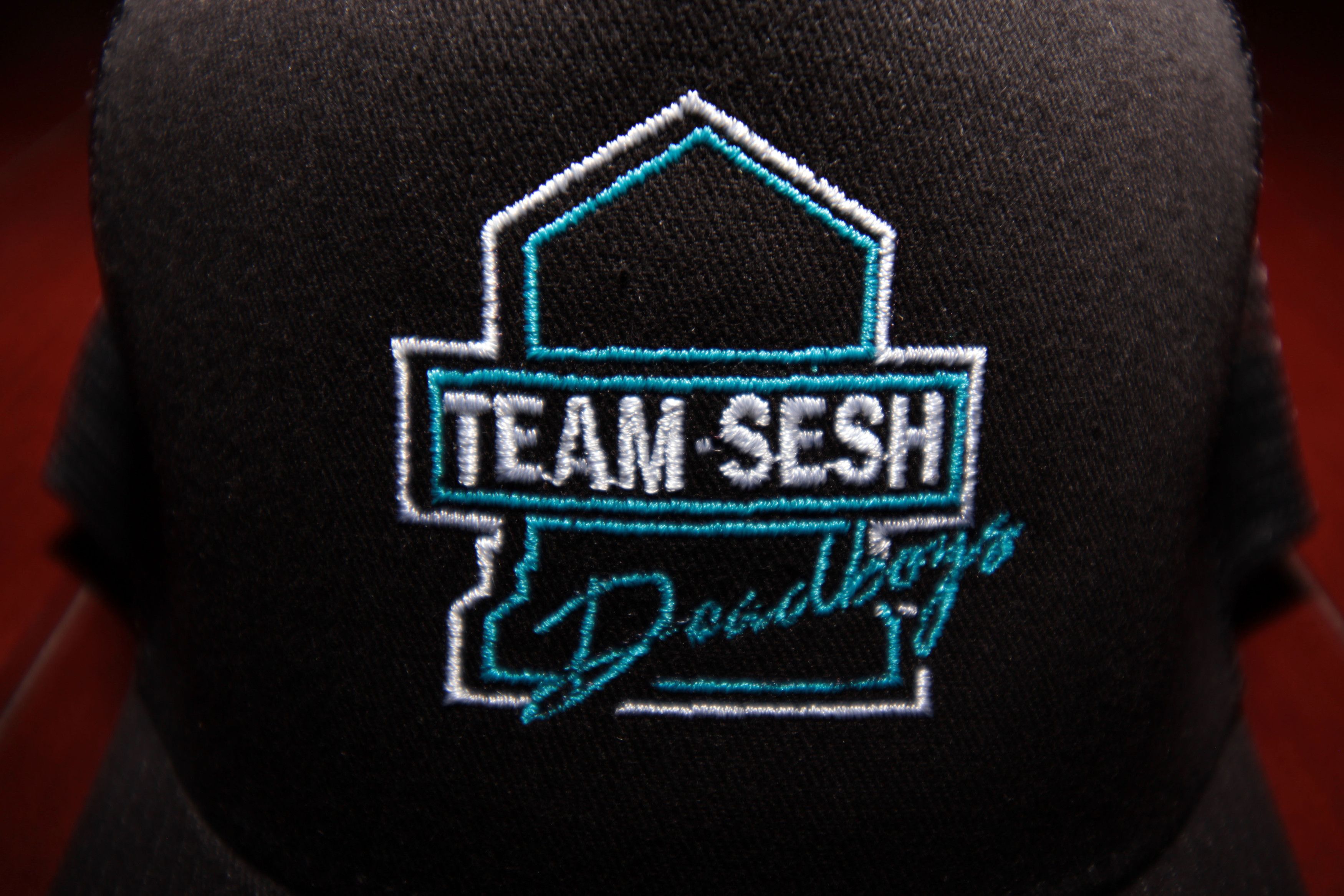 Bones × TeamSESH TeamSESH 'DeadBoys' Embroidered Trucker Hat Size ONE SIZE - 5 Thumbnail