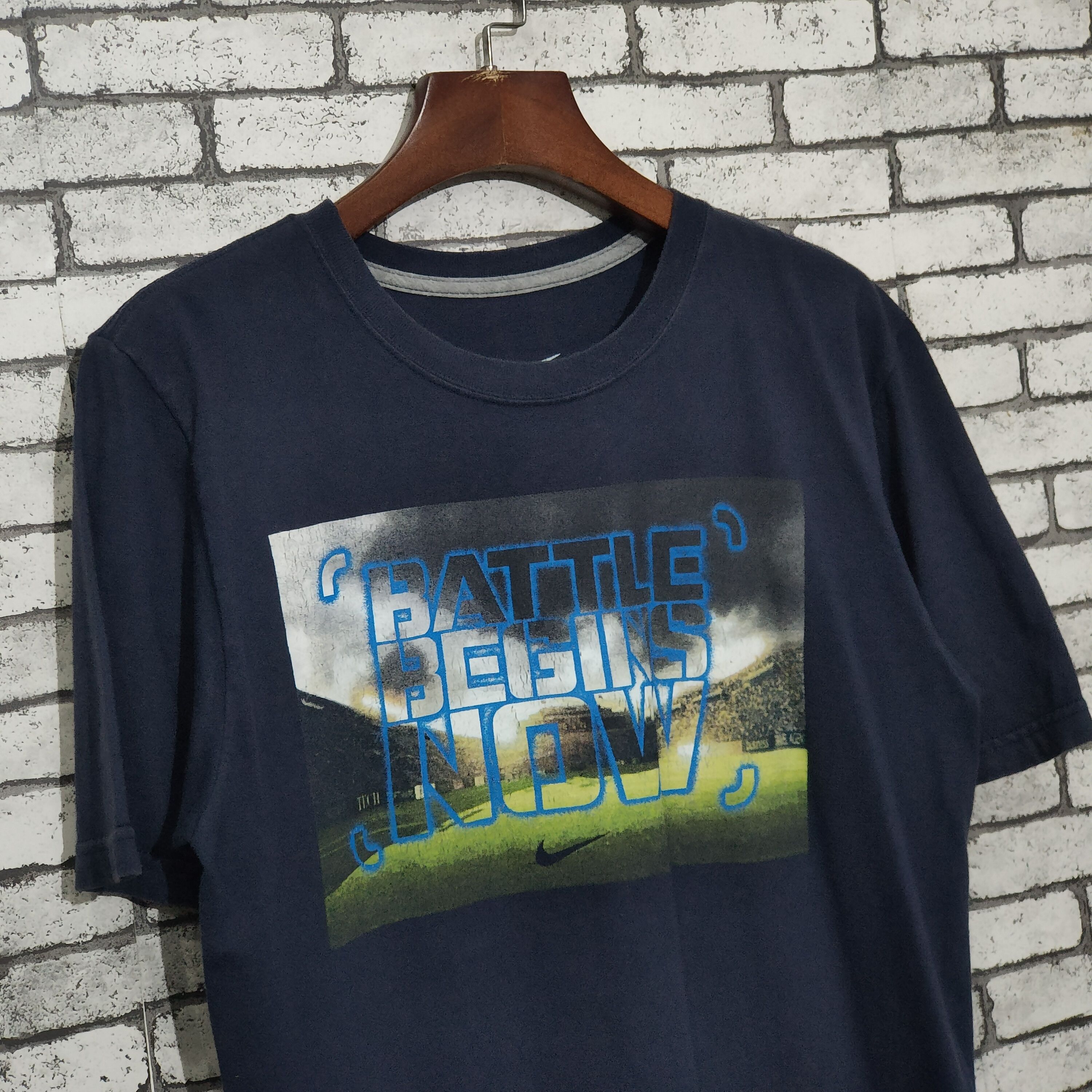 Nike 🔥Nike Better World Battle Begins Now Short Sleeve T-Shirts Size US S / EU 44-46 / 1 - 3 Thumbnail