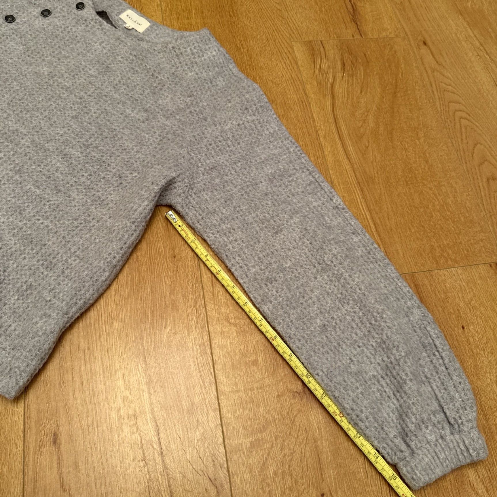 Anthropologie Anthropologie MELLO Day Sweater Waffle Knit Fuzzy Side Button Boho Gray Small Size S / US 4 / IT 40 - 6 Thumbnail
