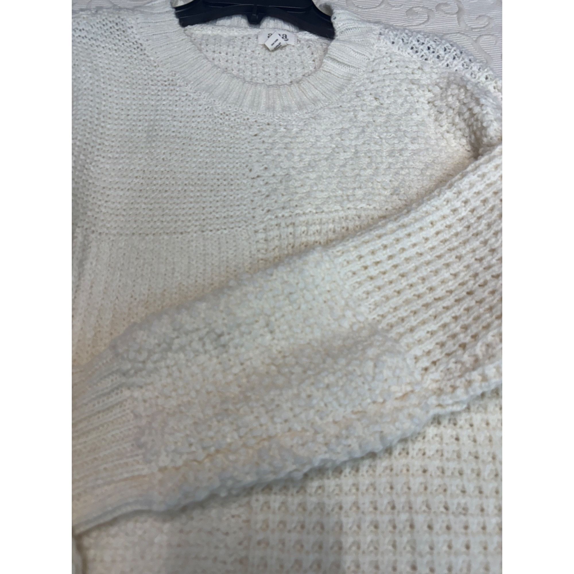 Other a.n.a Petite Women’s Textured Stitch Crew Neck Sweater, Ivor Size ONE SIZE - 11 Thumbnail