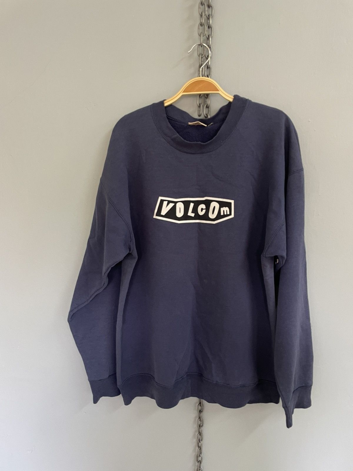 Vintage Vintage 90s Volcom sweatshirt Size US L / EU 52-54 / 3 - 1 Thumbnail