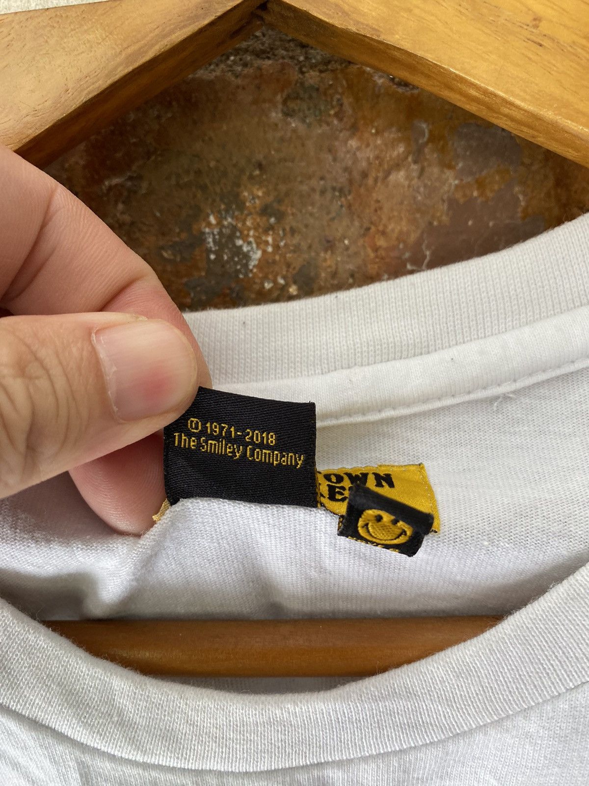 Supreme 🔥Chinatown x Smiley USA tee Size US L / EU 52-54 / 3 - 7 Thumbnail