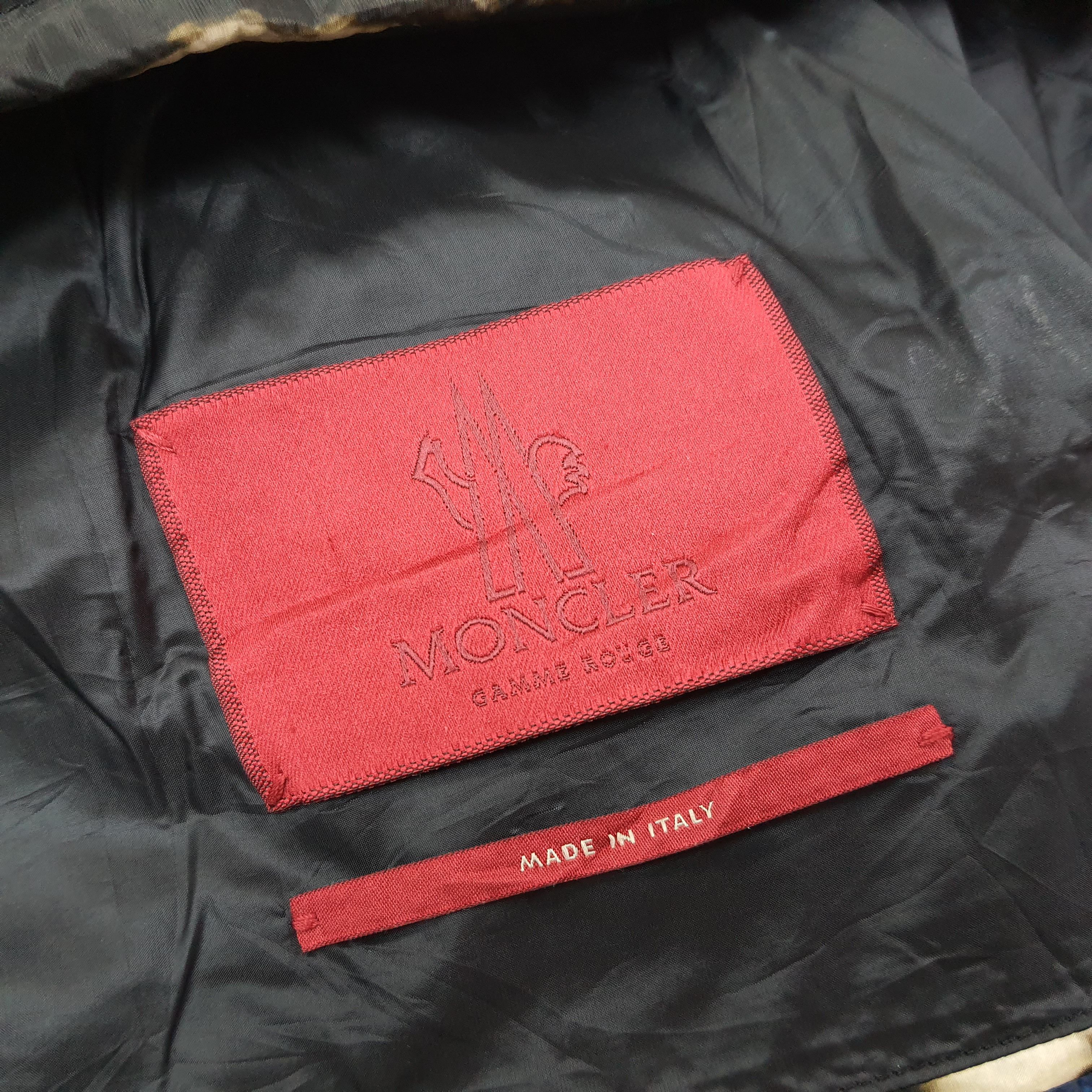 Vintage Moncler Designer Outdoor Puffer Jacket C247N26
