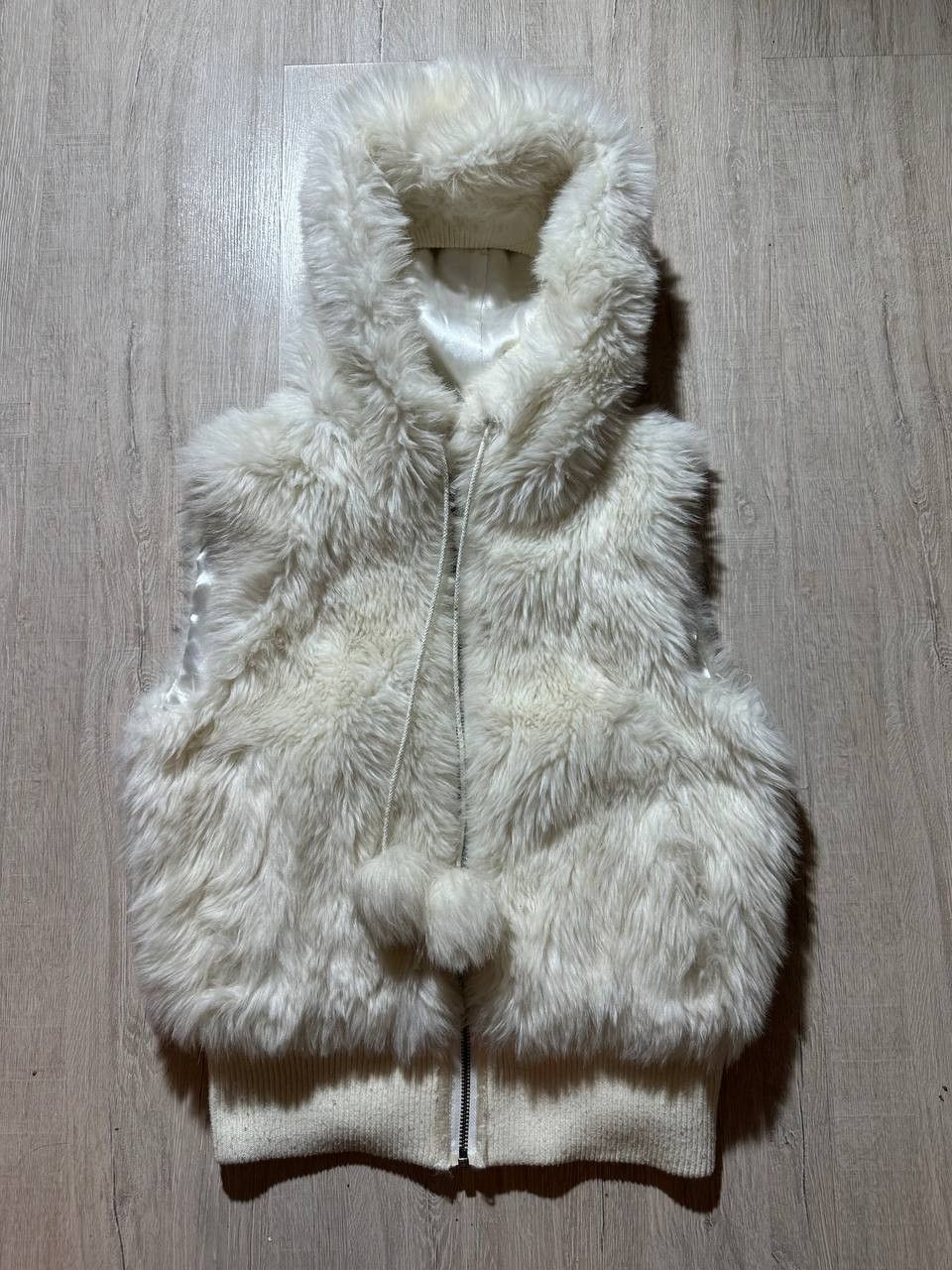 AVANT GARDE Zip Faux Fur Japan style y2k vest