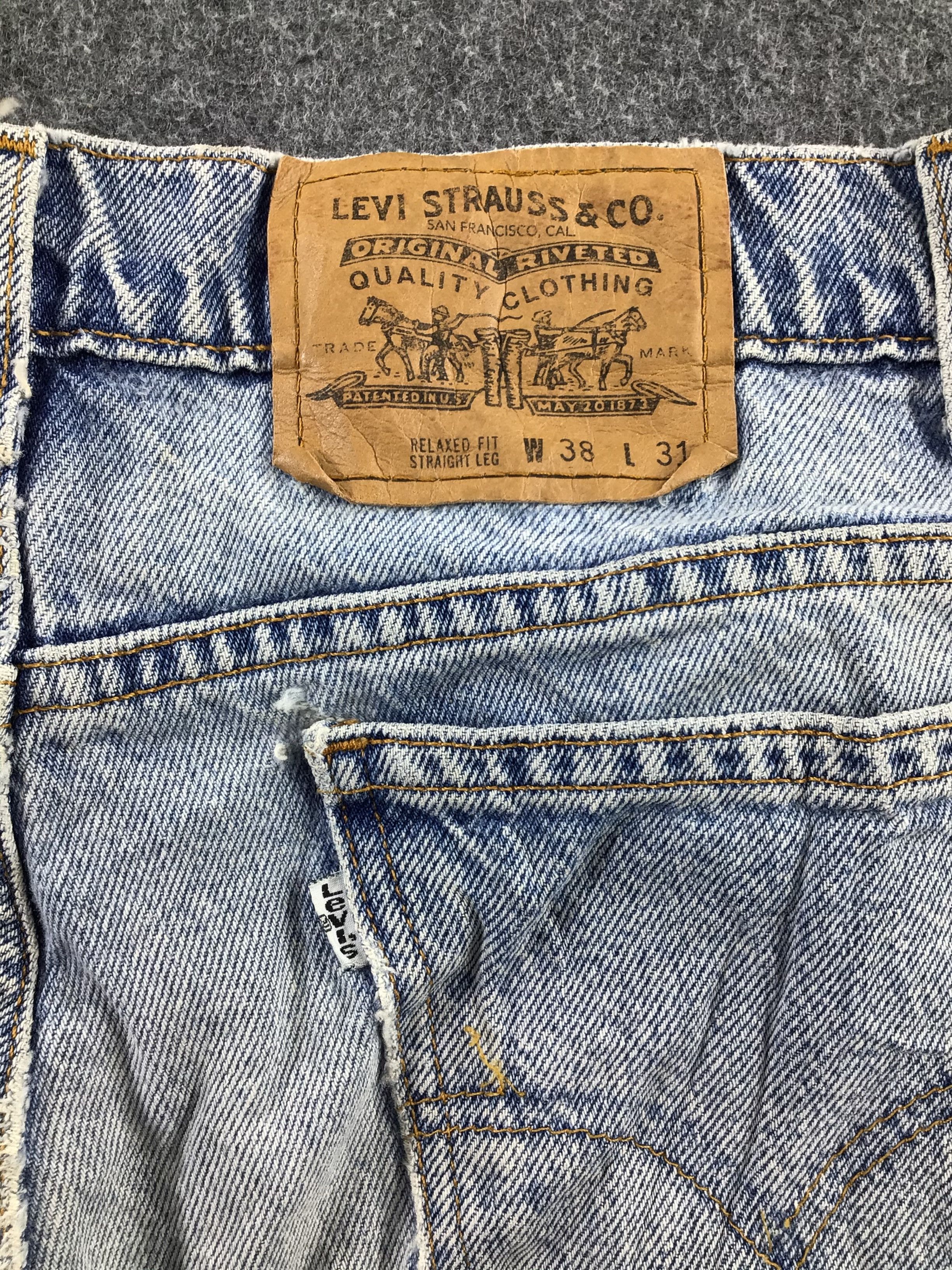Levi's Vintage Levi's 553 Jeans Relaxed Fit Denim KJ164 Size US 37 - 5 Thumbnail