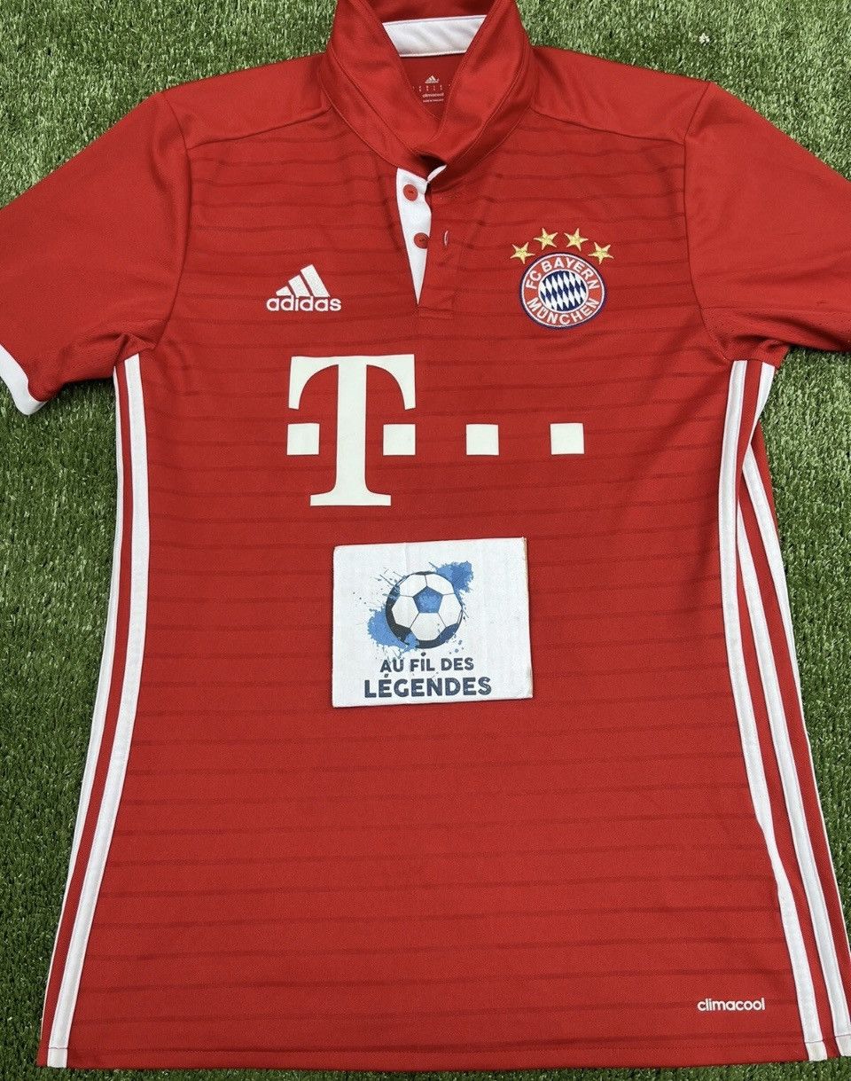 Adidas Jersey bayern munchen hummels Size US S / EU 44-46 / 1 - 2 Thumbnail