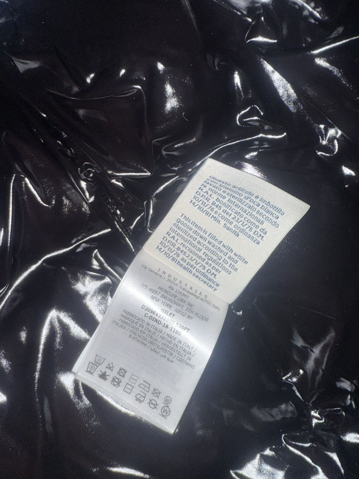 Moncler × Palm Angels MONCLER x Palm Angels #8 INSANE vest Size US M / EU 48-50 / 2 - 11 Thumbnail