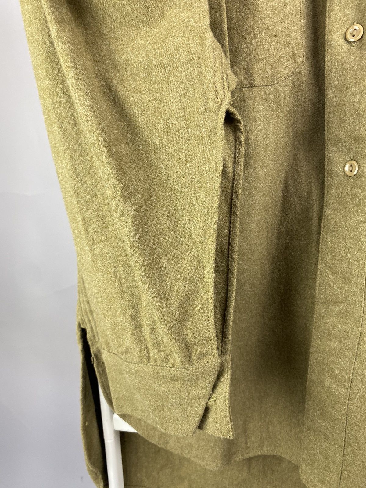 Vintage Vintage 1953 British Army Wool Field Shirt - Size 1 Size US M / EU 48-50 / 2 - 4 Thumbnail