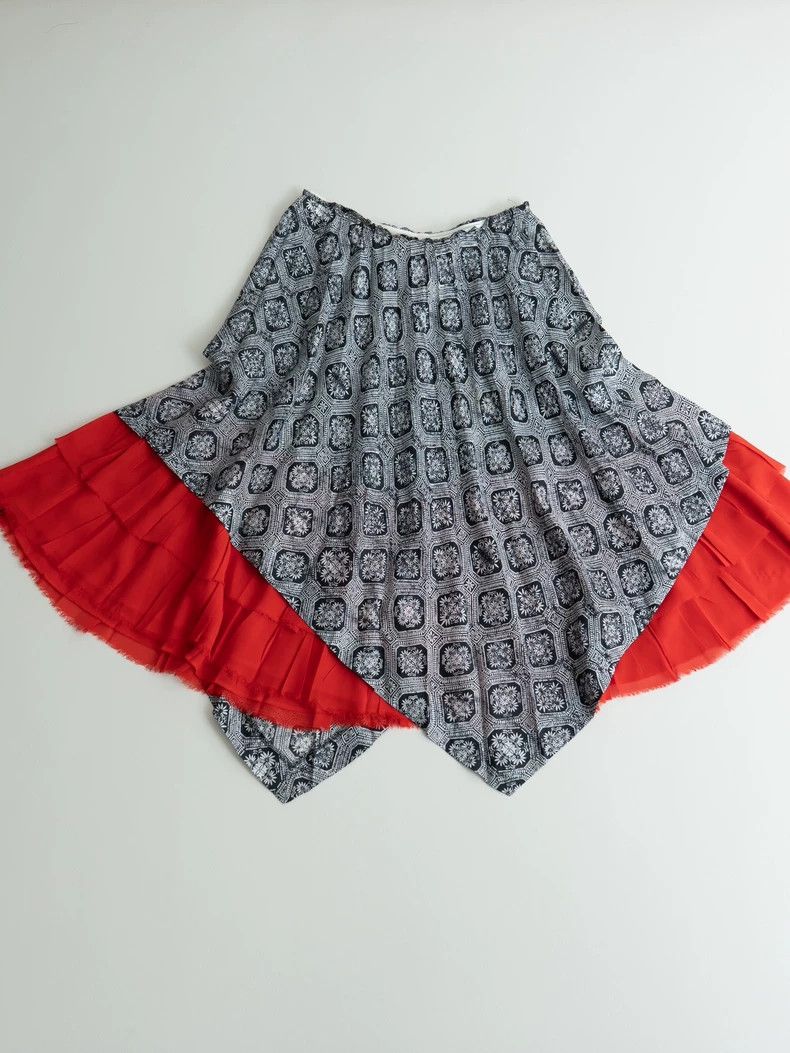 Comme des Garcons Comme Des Garcons Medieval pattern color-block skirt Size 24" / US 00 / IT 34 - 2 Thumbnail
