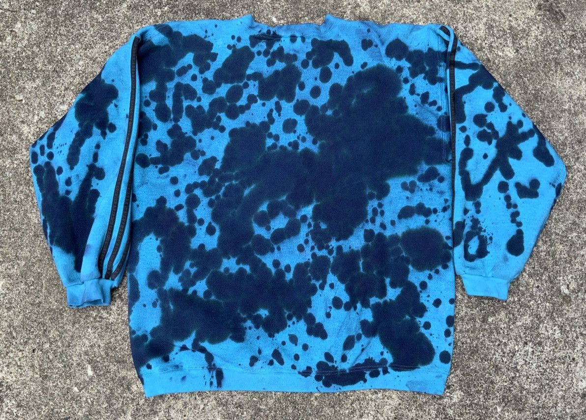 Adidas × Vintage Vintage 90s Adidas Tie Dye Light Blue Crewneck Size L USA Size US L / EU 52-54 / 3 - 3 Thumbnail