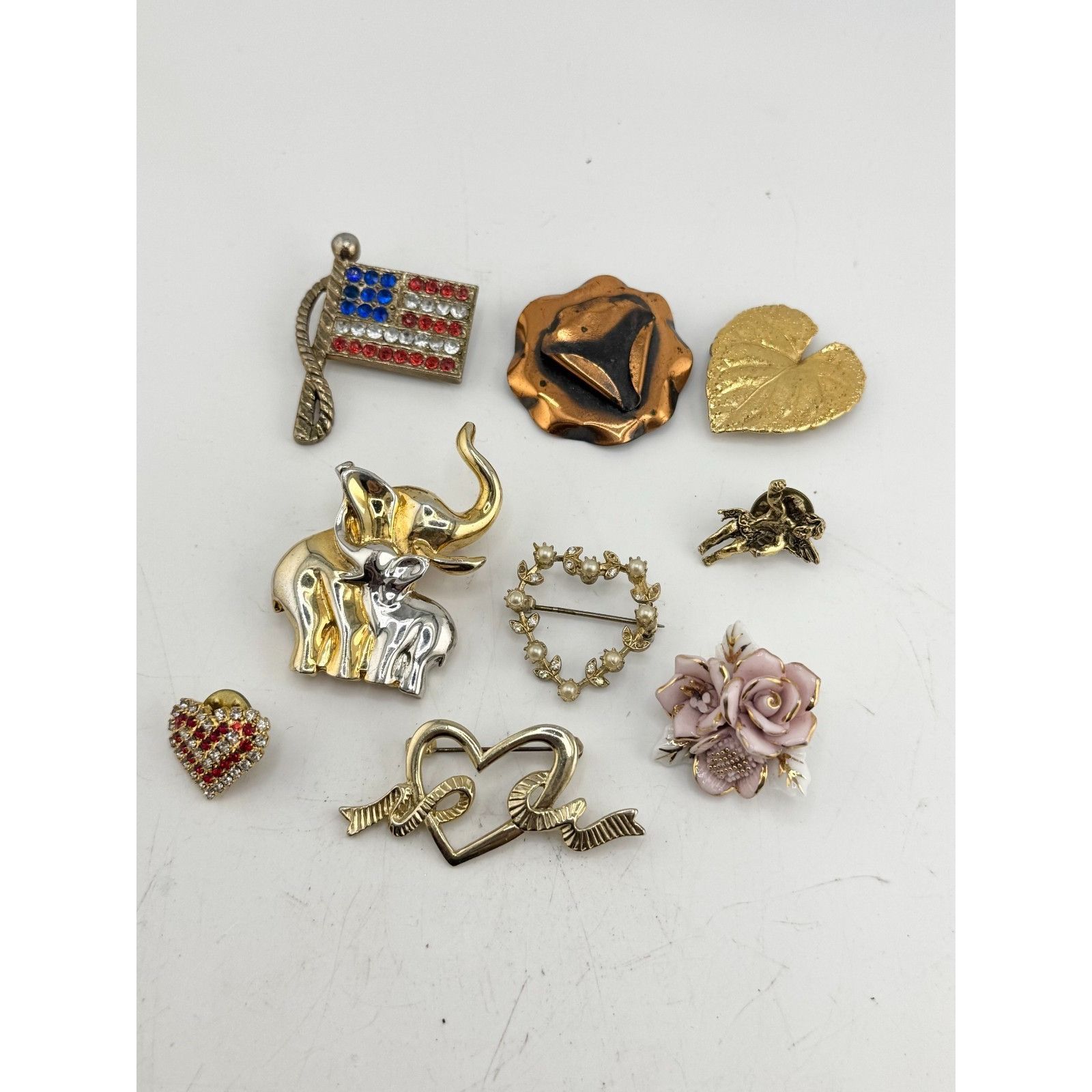 Vintage Gold tone lot of 9 vintage pins Size ONE SIZE - 3 Thumbnail