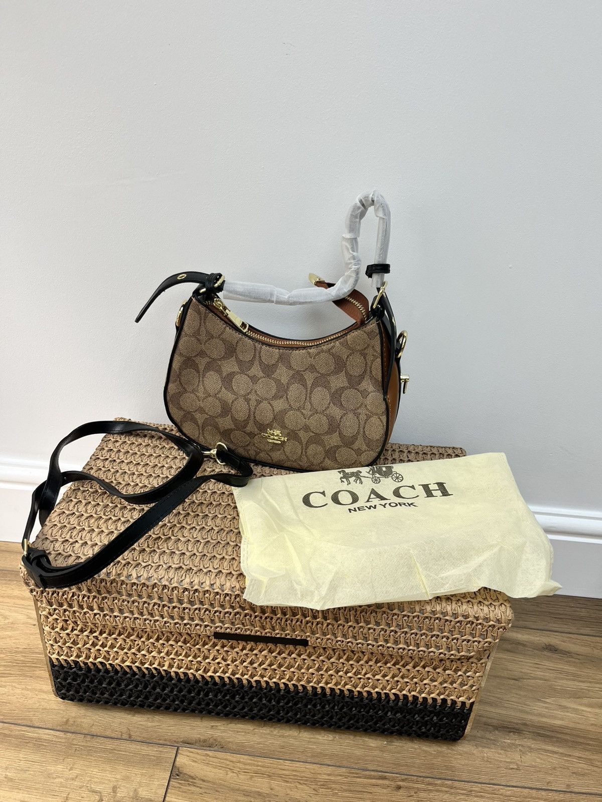 Coach Coach hand bag for women Size ONE SIZE - 1 Thumbnail