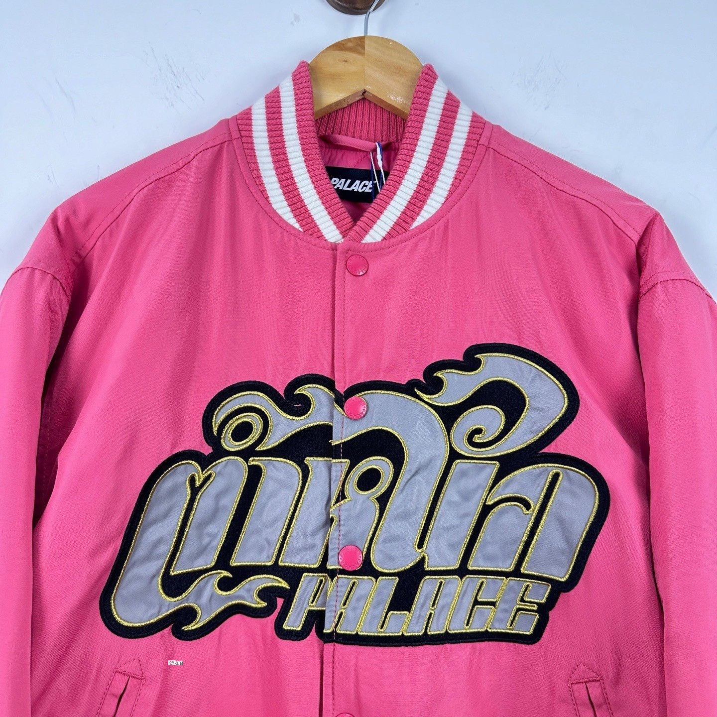 Palace Palace FW25 Embroidered Letter Puffer Jacket Size US XXS / EU 40 - 3 Thumbnail