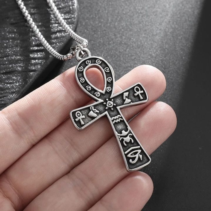 Vintage Stainless Steel Cross Pendant Necklace Size ONE SIZE - 3 Thumbnail