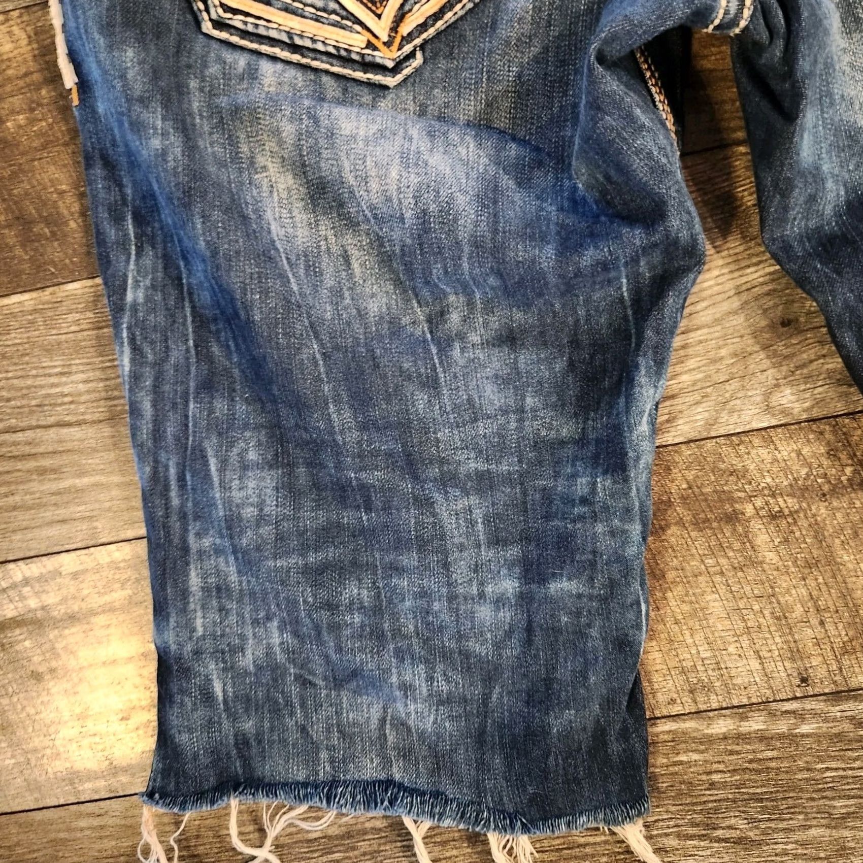 Affliction Affliction Y2K Denim Shorts Mens 36 Cut Off Embroidered Flap Pockets Copper Size US 36 / EU 52 - 3 Thumbnail