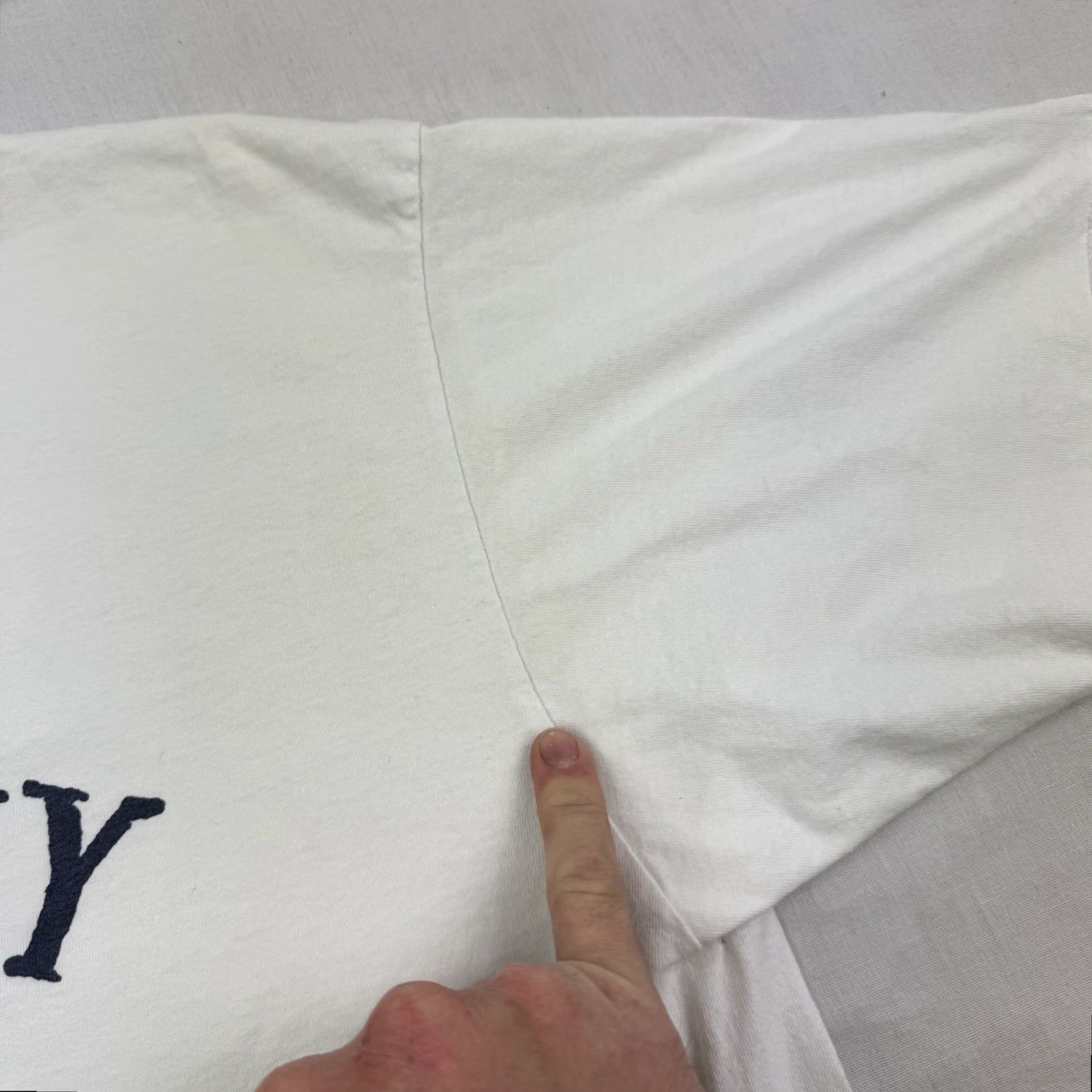 Old Navy VINTAGE Old Navy Logo T-Shirt Men L White Hipster Y2K USA 90s Decade Size US L / EU 52-54 / 3 - 6 Thumbnail