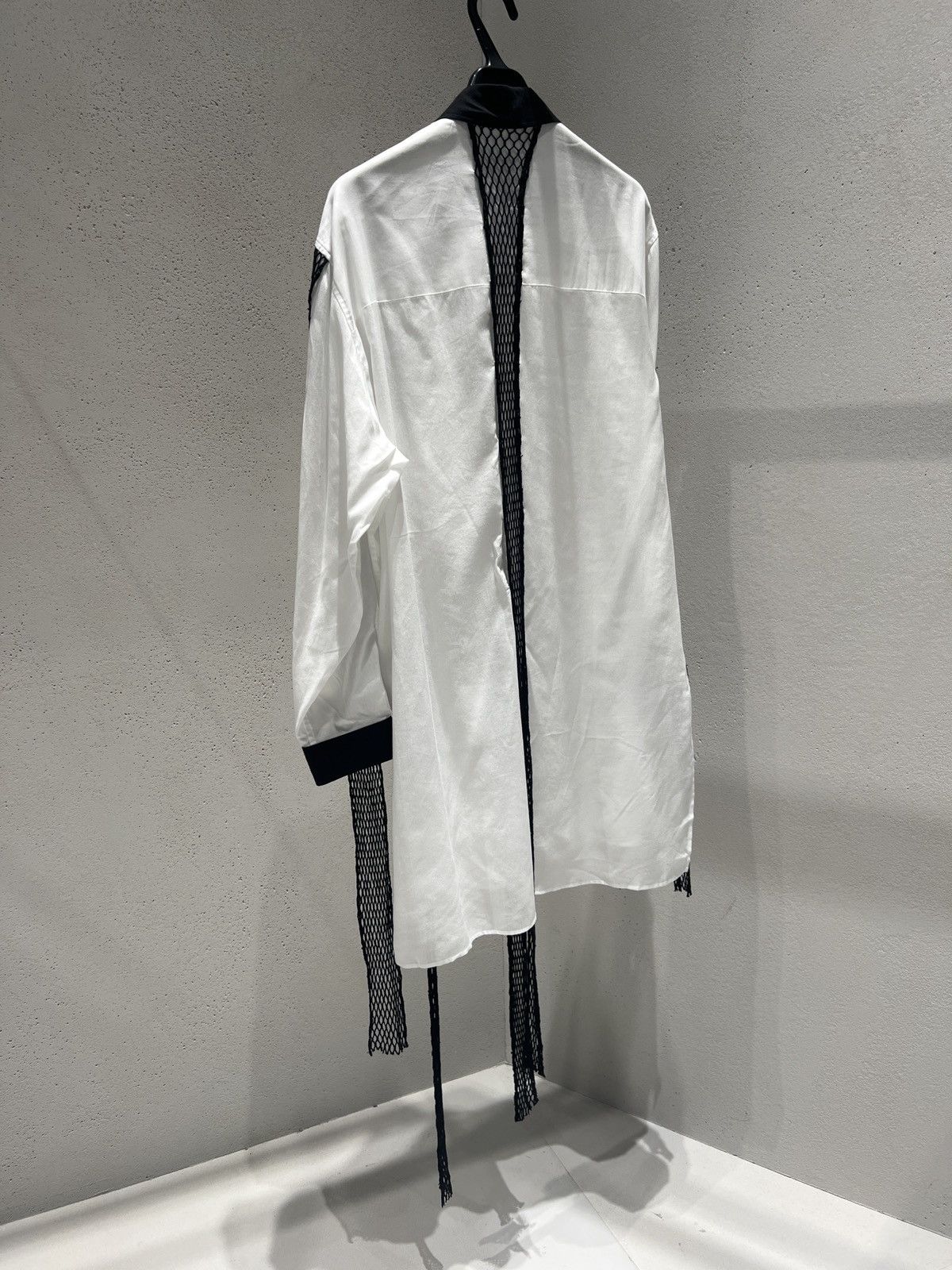 Yohji Yamamoto Aw24 show look Size US S / EU 44-46 / 1 - 3 Thumbnail