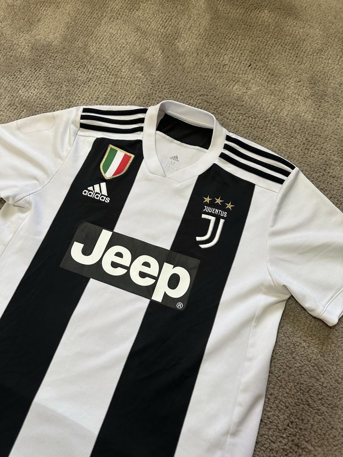 Adidas JUVENTUS 2018 2019 FOOTBALL SHIRT SOCCER JERSEY ADIDAS sz M Size US M / EU 48-50 / 2 - 2 Thumbnail