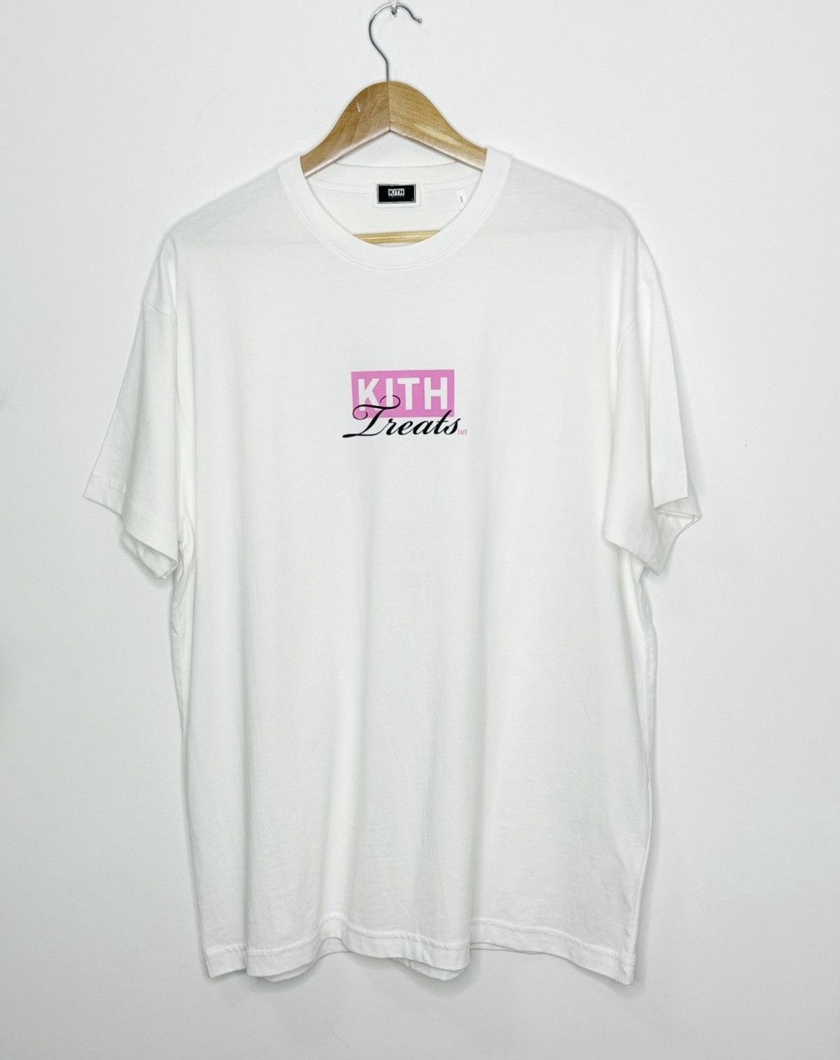Kith Kith Treats Tokyo Café Tee Size US L / EU 52-54 / 3 - 1 Thumbnail