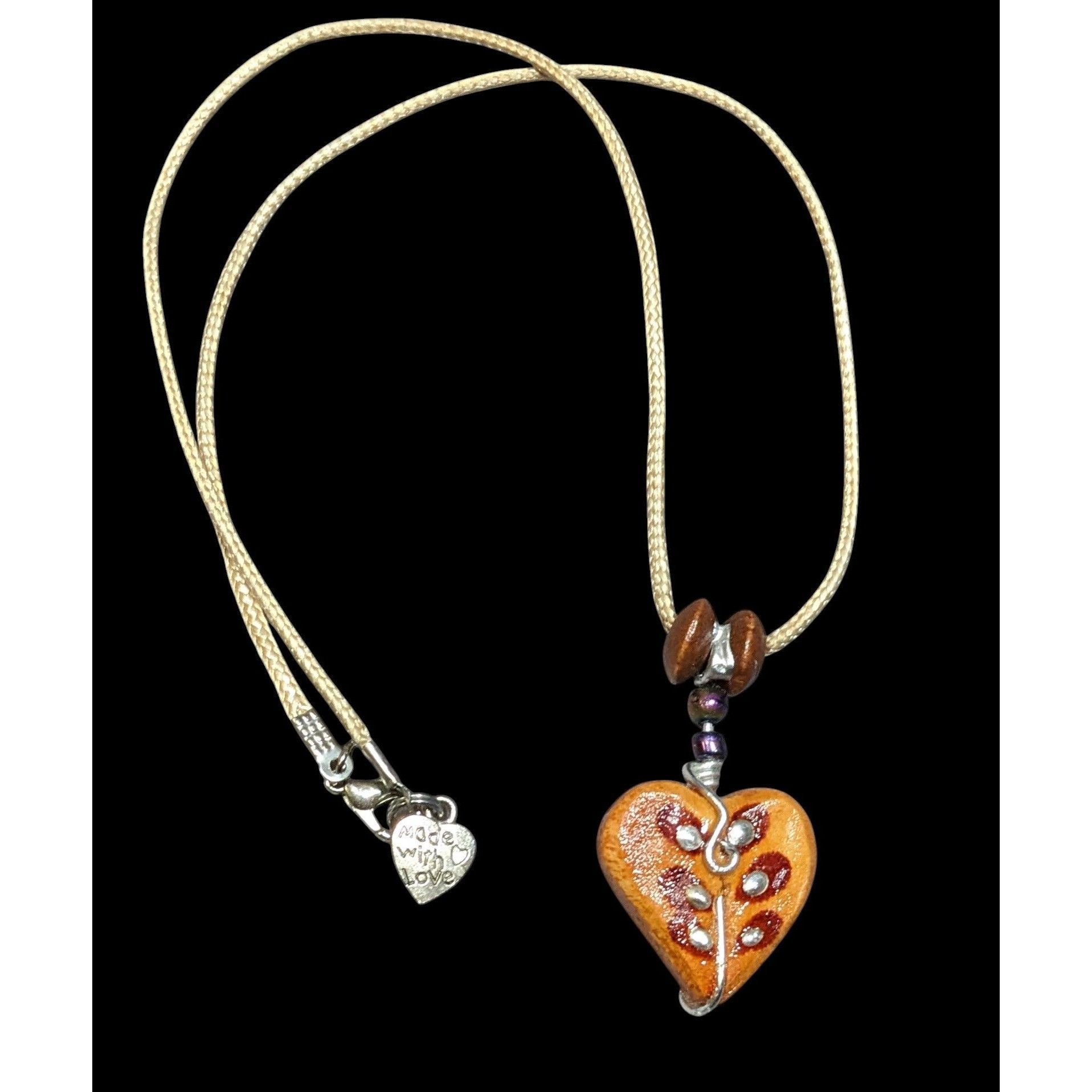 Handmade Handmade Fairycore Carved Wood Heart Pendant Necklace Size ONE SIZE - 1 Thumbnail