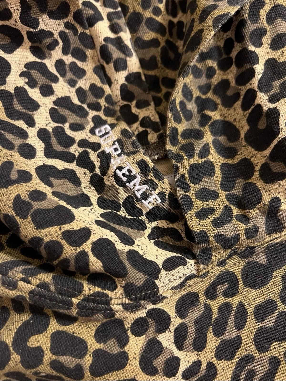 Supreme Supreme Silver Label 100% Cotton Thin Hoodie Leopard L Size US L / EU 52-54 / 3 - 6 Thumbnail