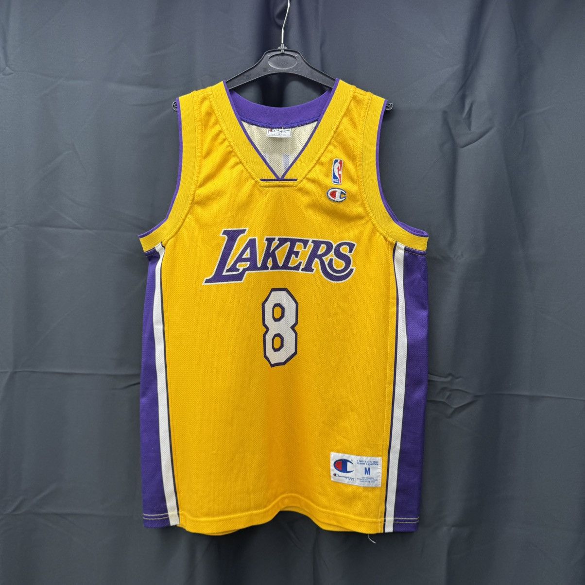 NBA Vintage Los Angeles Lakers #8 Kobe Bryant Jersey NBA Legend Size US M / EU 48-50 / 2 - 1 Thumbnail