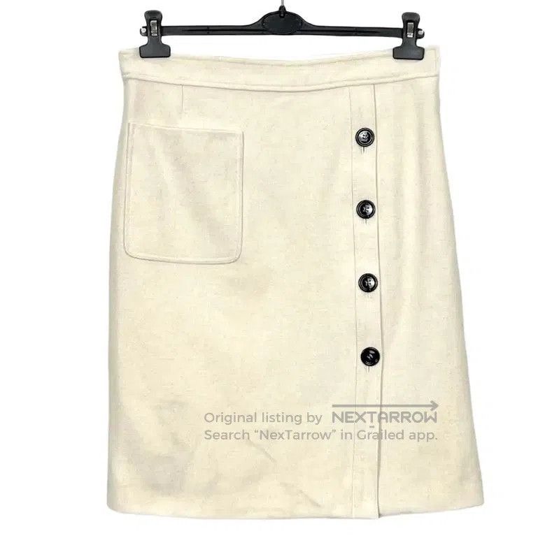 Yves Saint Laurent YSL Cream Cashmere A-Line Skirt . Size 39" - 1 Thumbnail