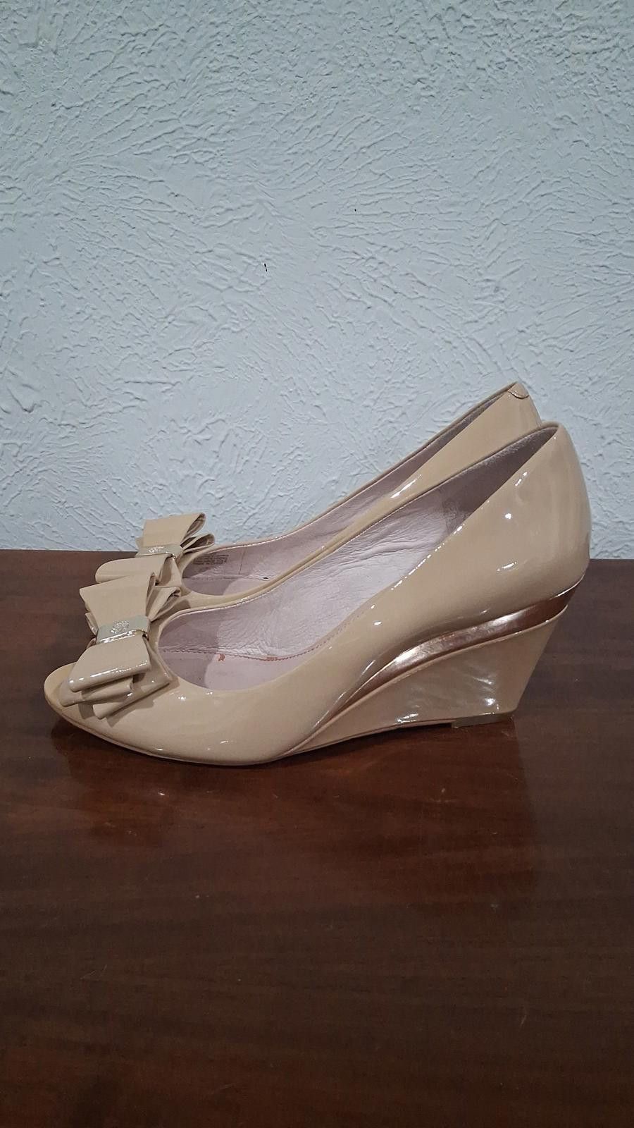 Vince Camuto Vince Camuto Patent Leather Bow Wedges Women’s Size 9.5 Size US 7.5 / IT 37.5 - 1 Thumbnail