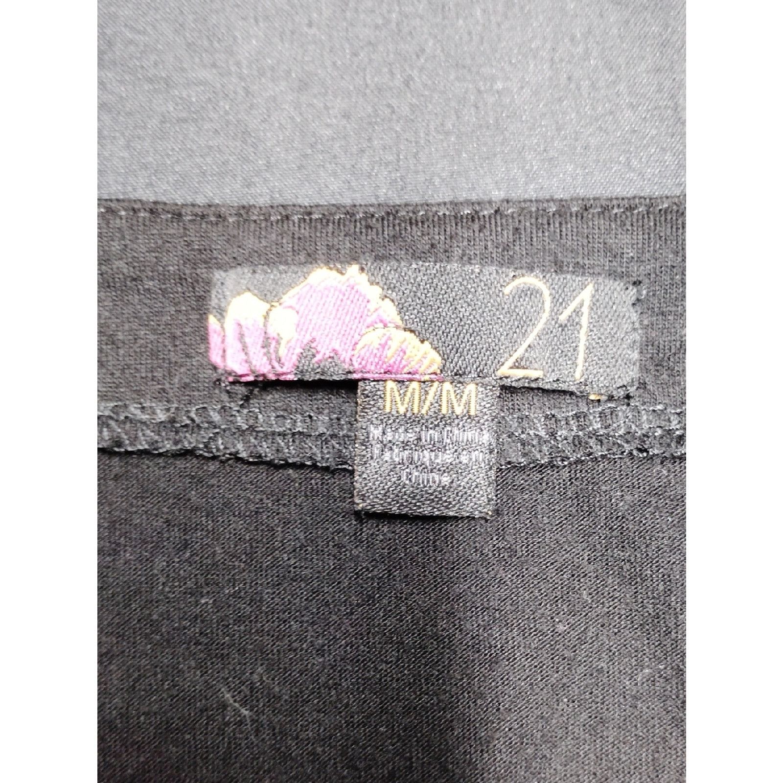 Forever 21 Forever 21 Black Mini Dress with Bubble Hem Size M / US 6-8 / IT 42-44 - 7 Thumbnail