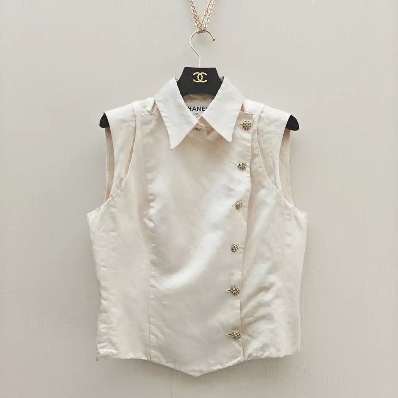 Chanel Chanel Summer Beige Silk Sleeveless Cardigan 0089 Size L / US 10 / IT 46 - 1 Thumbnail