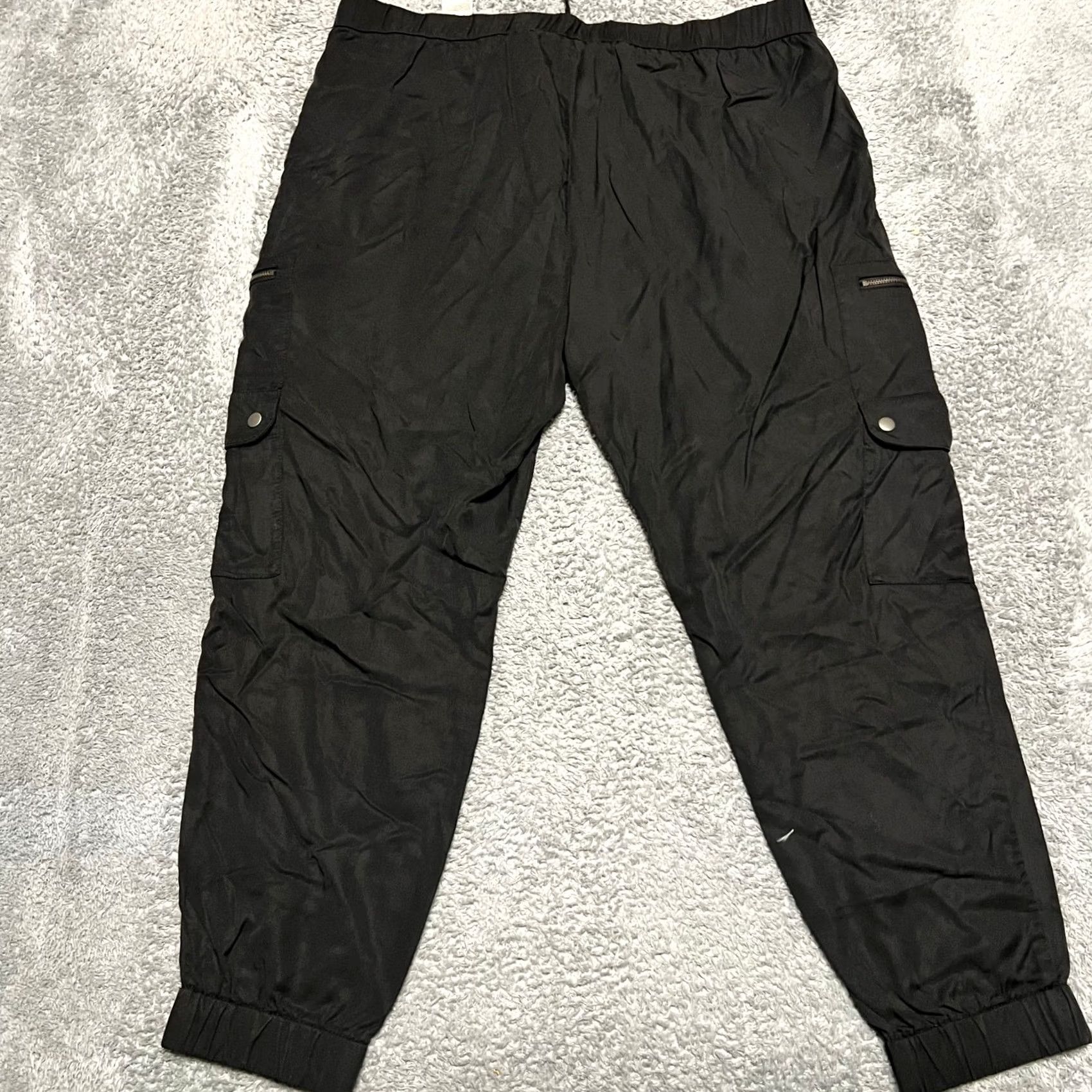 Banana Republic BANANA REPUBLIC Soft Cargo Jogger Pants Womens XL Black Drawstring Size 40" / US 18 - 3 Thumbnail