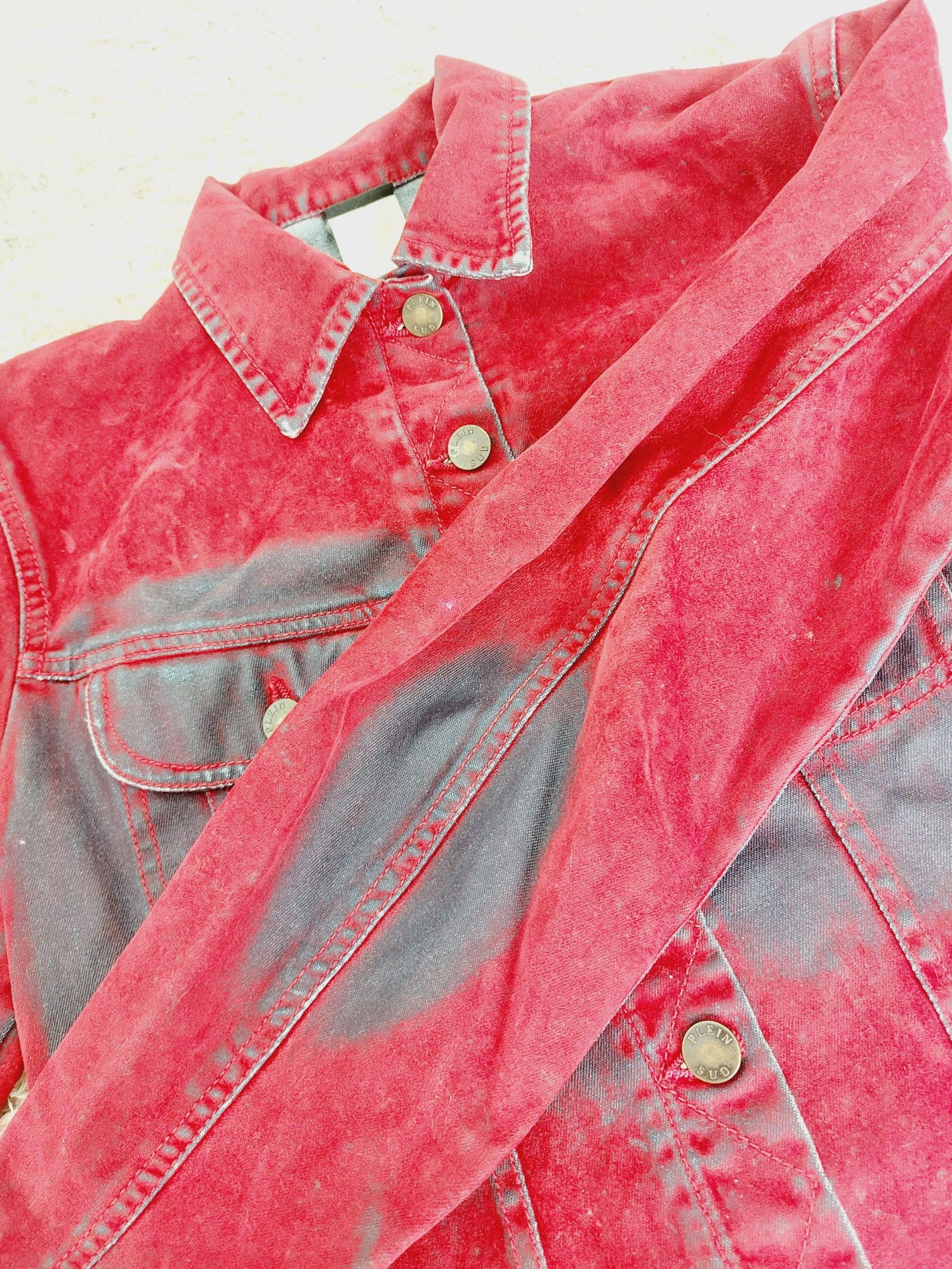 plein sud Plein Sud Red Blood Velvet Shadow Tar Denim Jacket Size M / US 6-8 / IT 42-44 - 5 Thumbnail