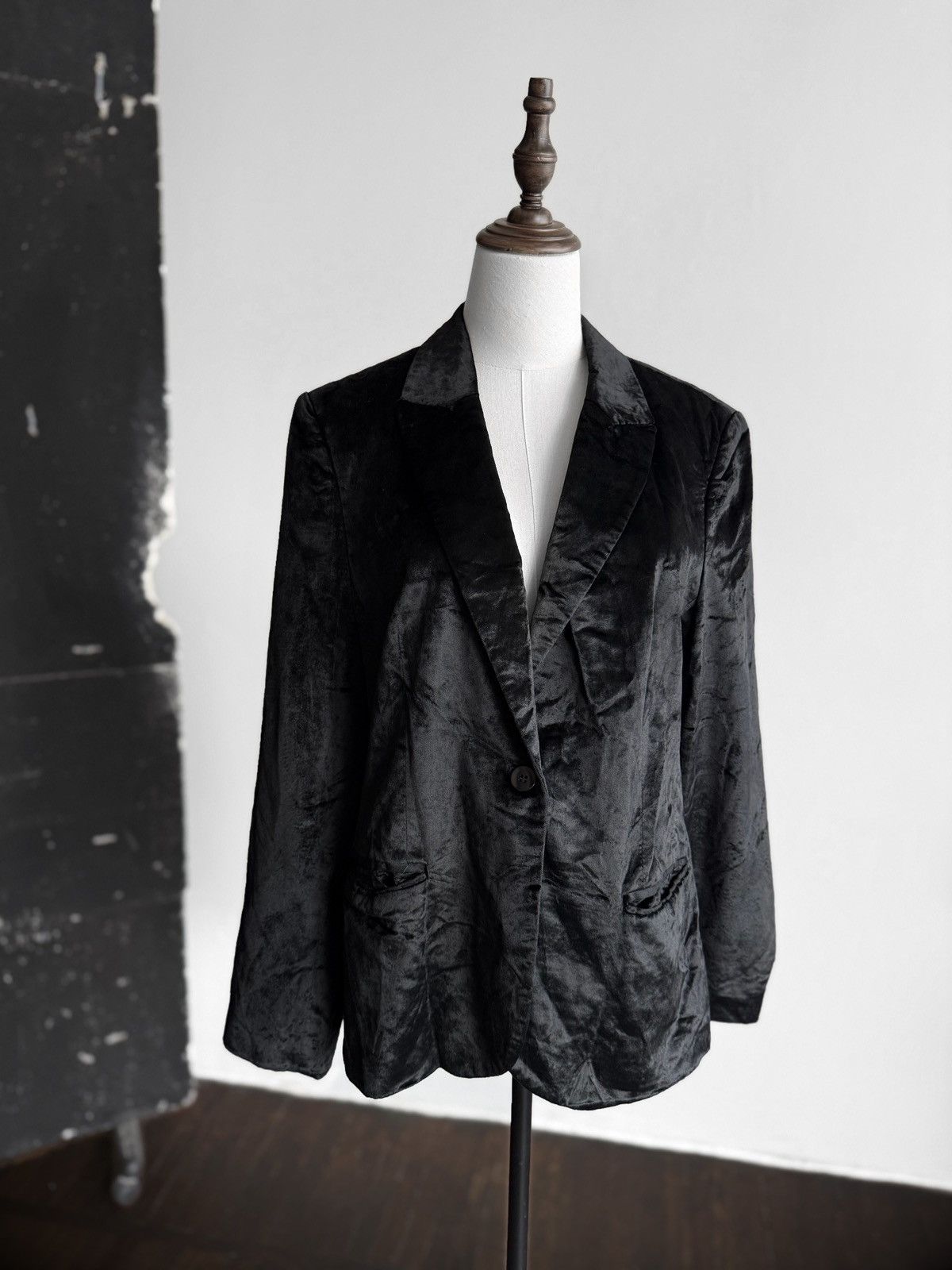 Laura Ashley Laura Ashley Crushed Velvet Single Button Blazer Jacket Size L / US 10 / IT 46 - 3 Thumbnail