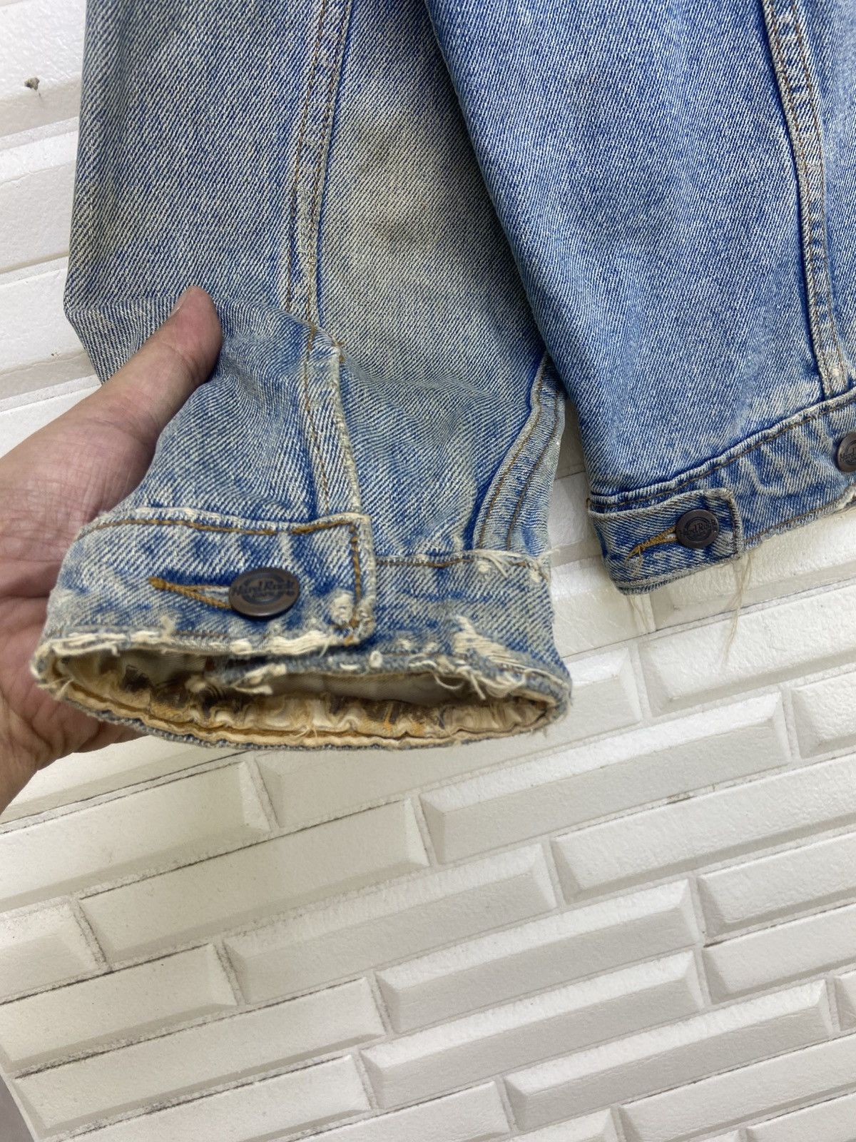 Hard Rock Cafe Vintage Hard Rock Cafe Bangkok Denim Trucker Jacket Size US M / EU 48-50 / 2 - 18 Thumbnail