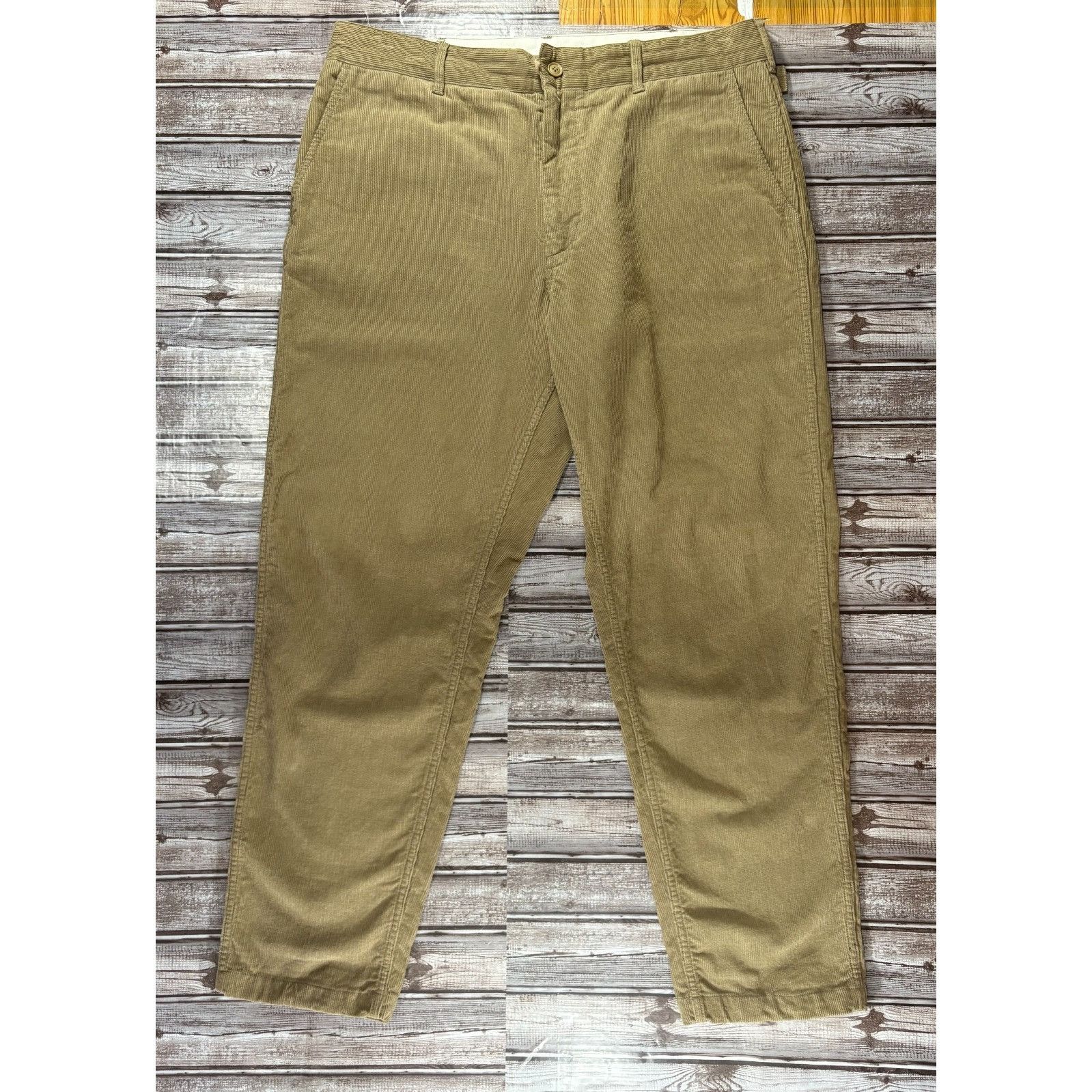 Engineered Garments Engineered Garments Corduroy Pants Size XL color khaki made Size US 40 / EU 56 - 1 Thumbnail