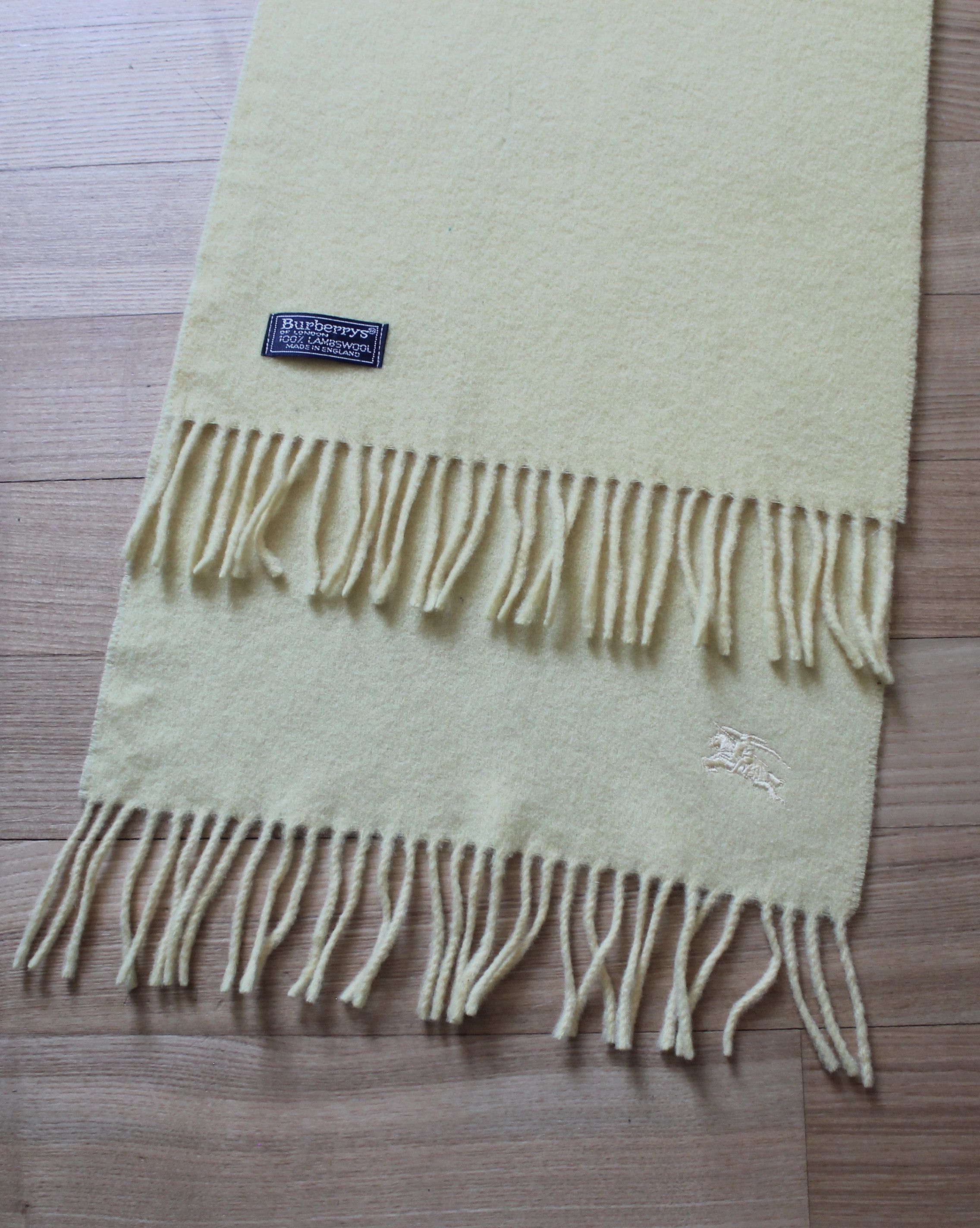 Burberry Vintage Burberrys Yellow Scarf Size ONE SIZE - 4 Thumbnail
