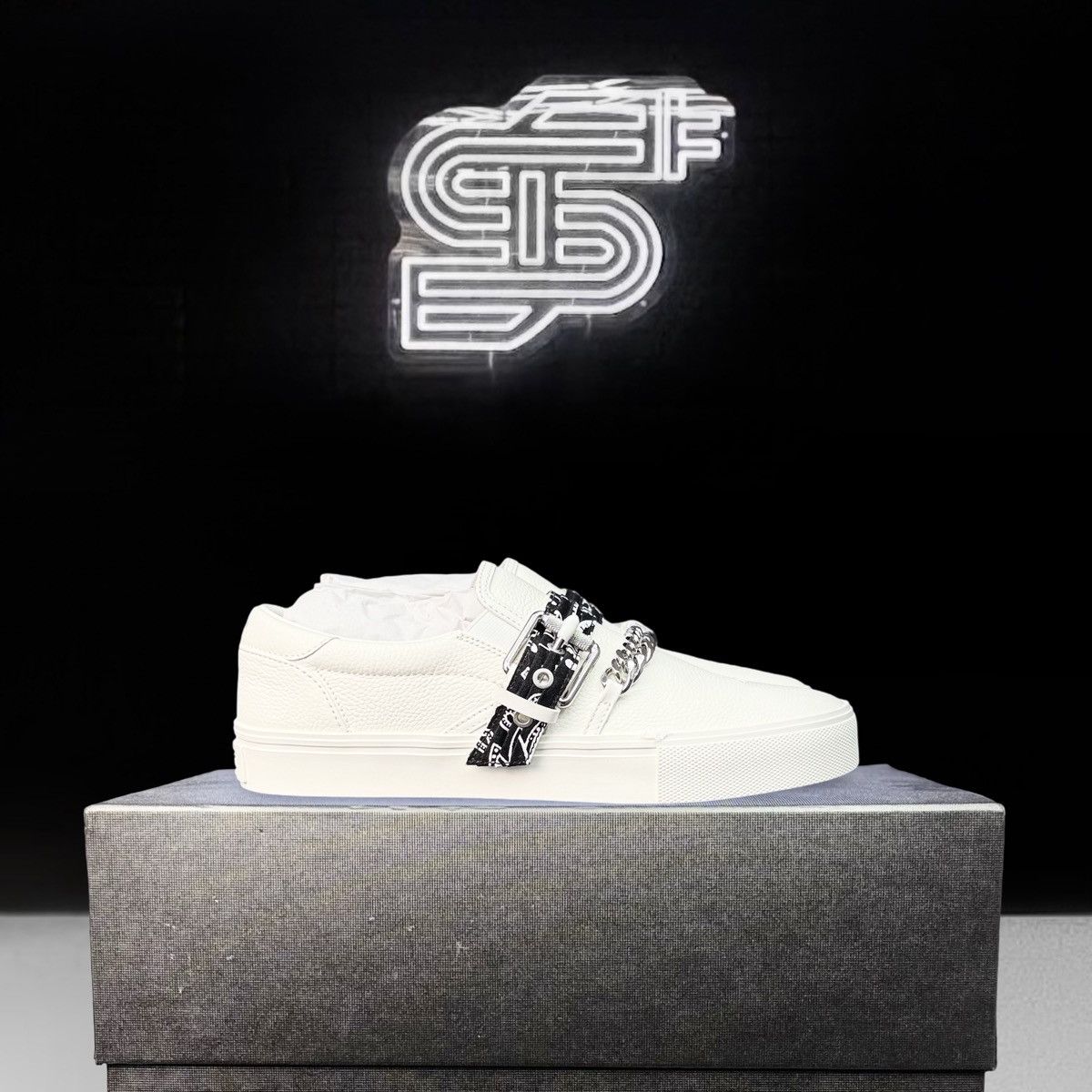 Amiri Bandana Chain Slip-On Sneaker