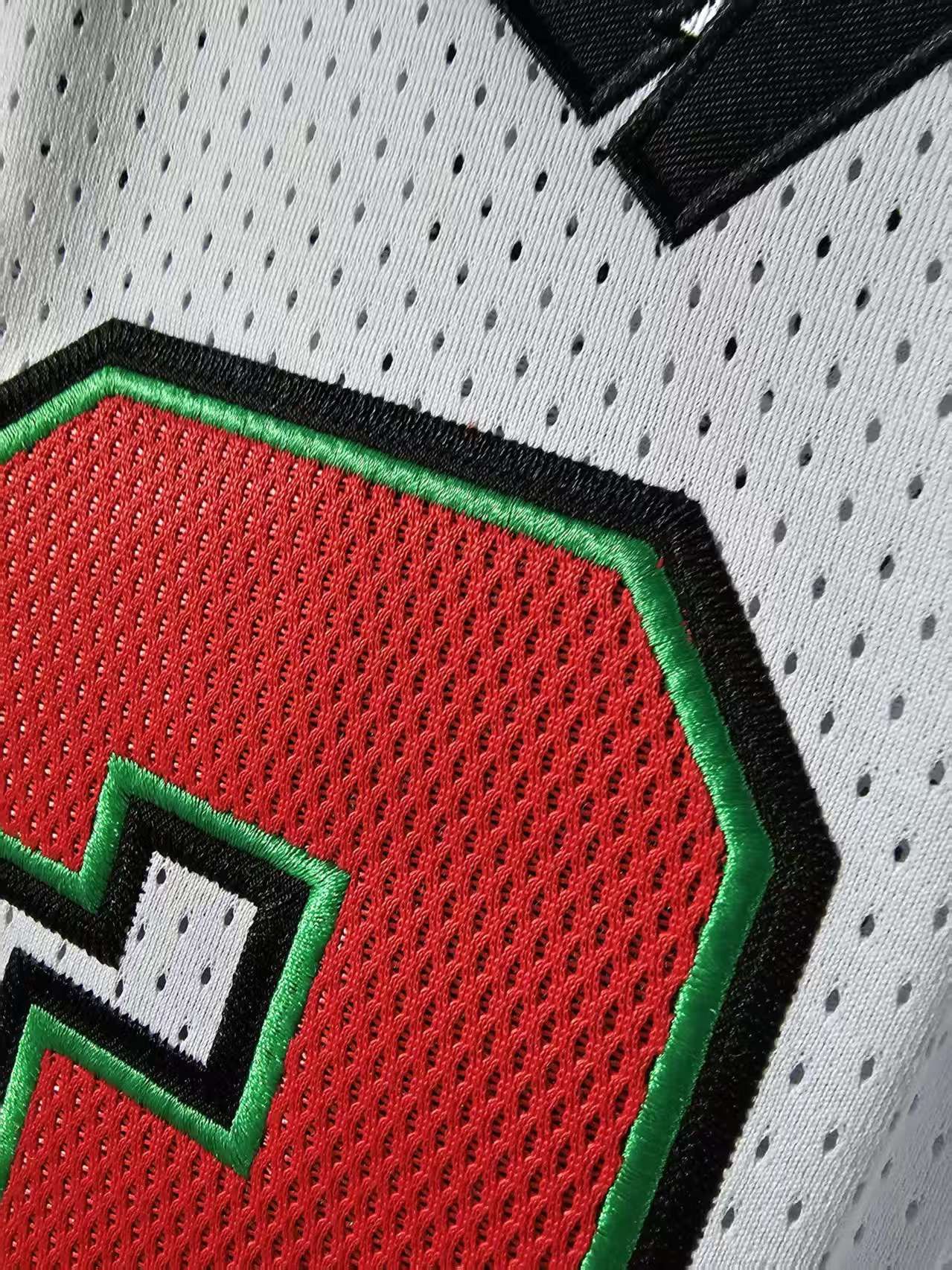 NBA Michael Jordan Jersey Chicago Bulls 23 Double Stitched White Size US XL / EU 56 / 4 - 5 Thumbnail