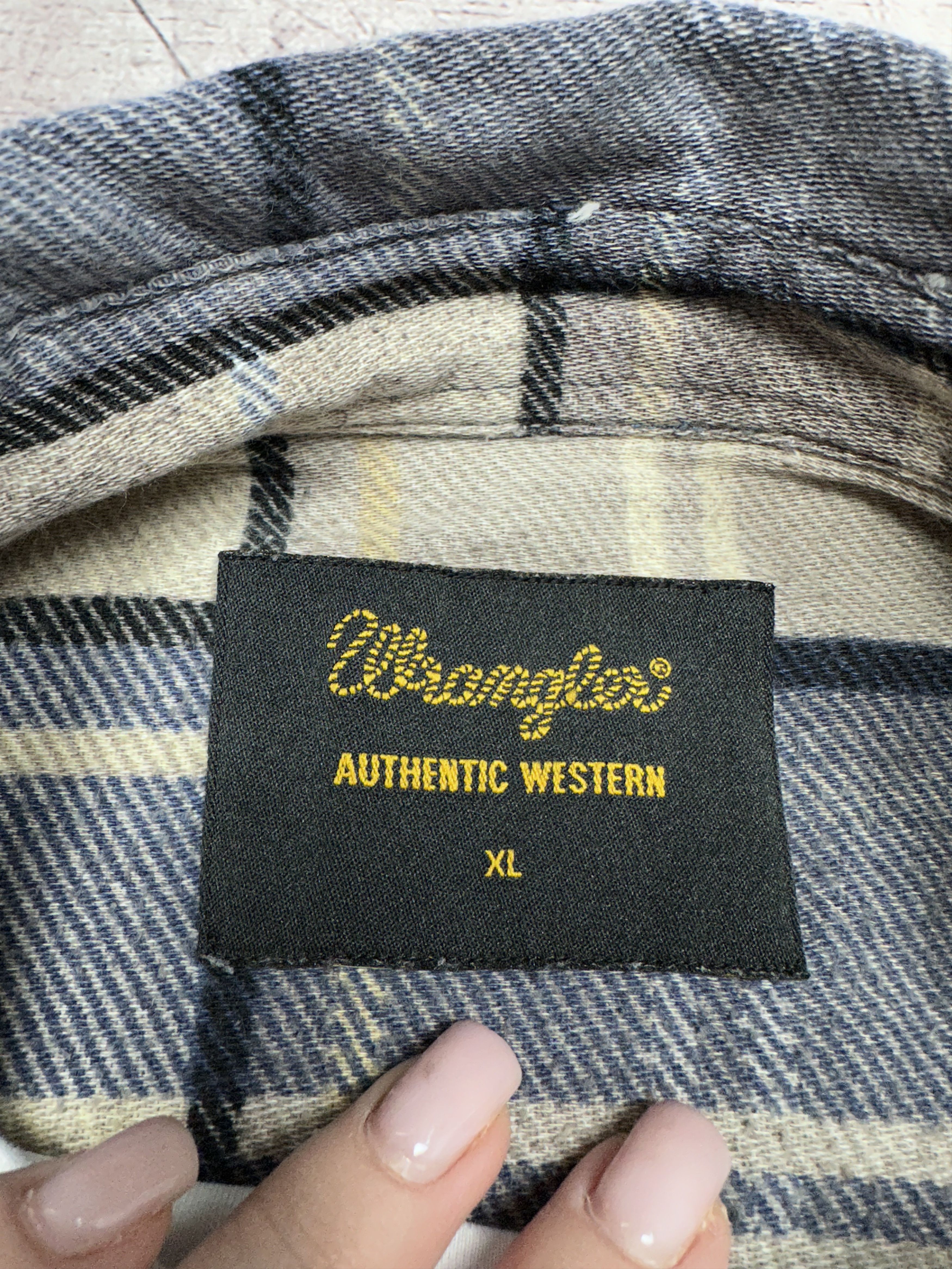 Flannel × Wrangler Wrangler Vintage Mens Western Flannel Plaid Shirt Size US XL / EU 56 / 4 - 4 Thumbnail