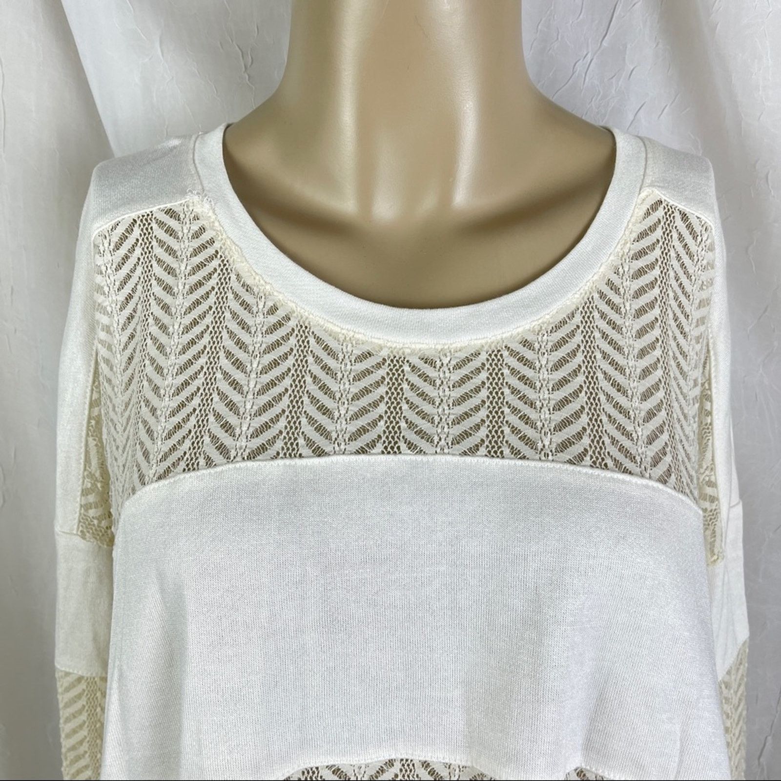 Forever 21 Cream Lace Panel Shirt Flowy Slouchy Boho 3/4 Sleeves NWT XS Size XS / US 0-2 / IT 36-38 - 2 Thumbnail