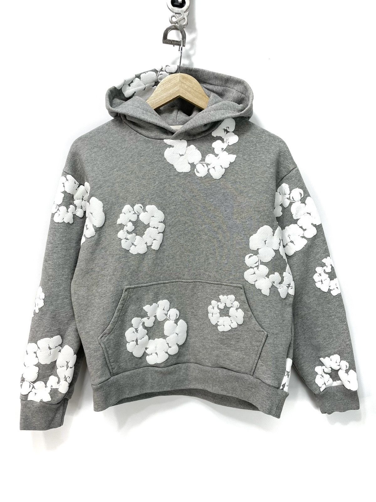 DENIM TEARS Denim Tears Floral Hoodie – Grey – Size S – Made in Portugal Size US S / EU 44-46 / 1 - 1 Thumbnail