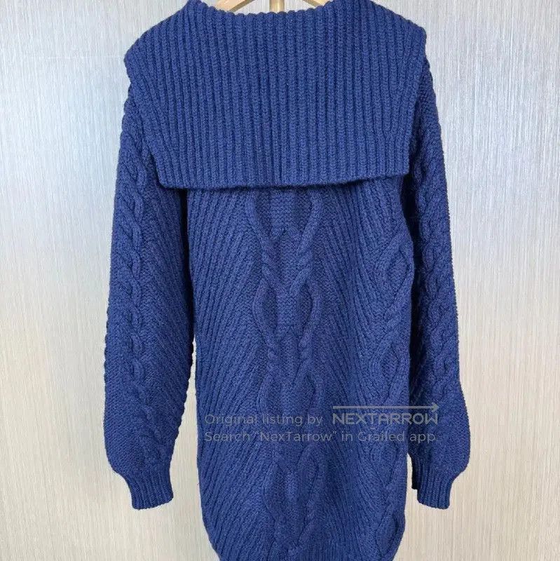 Chanel Cable Knit Wool Sweater in Deep Blue .