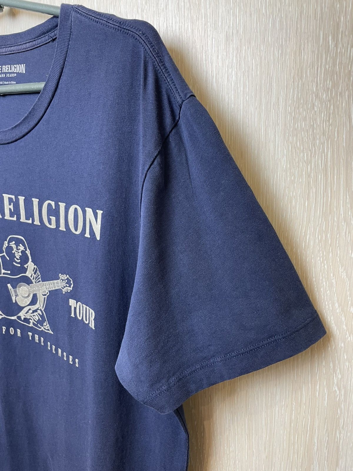 True Religion Vintage True Religion Big Logo Tshirt Size US L / EU 52-54 / 3 - 3 Thumbnail
