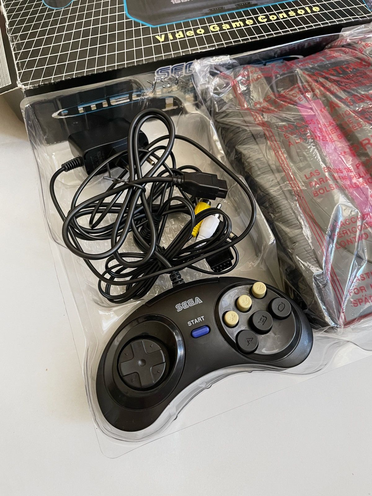 Vintage Vintage Sega Mega Drive game console 1993 New Size ONE SIZE - 6 Thumbnail